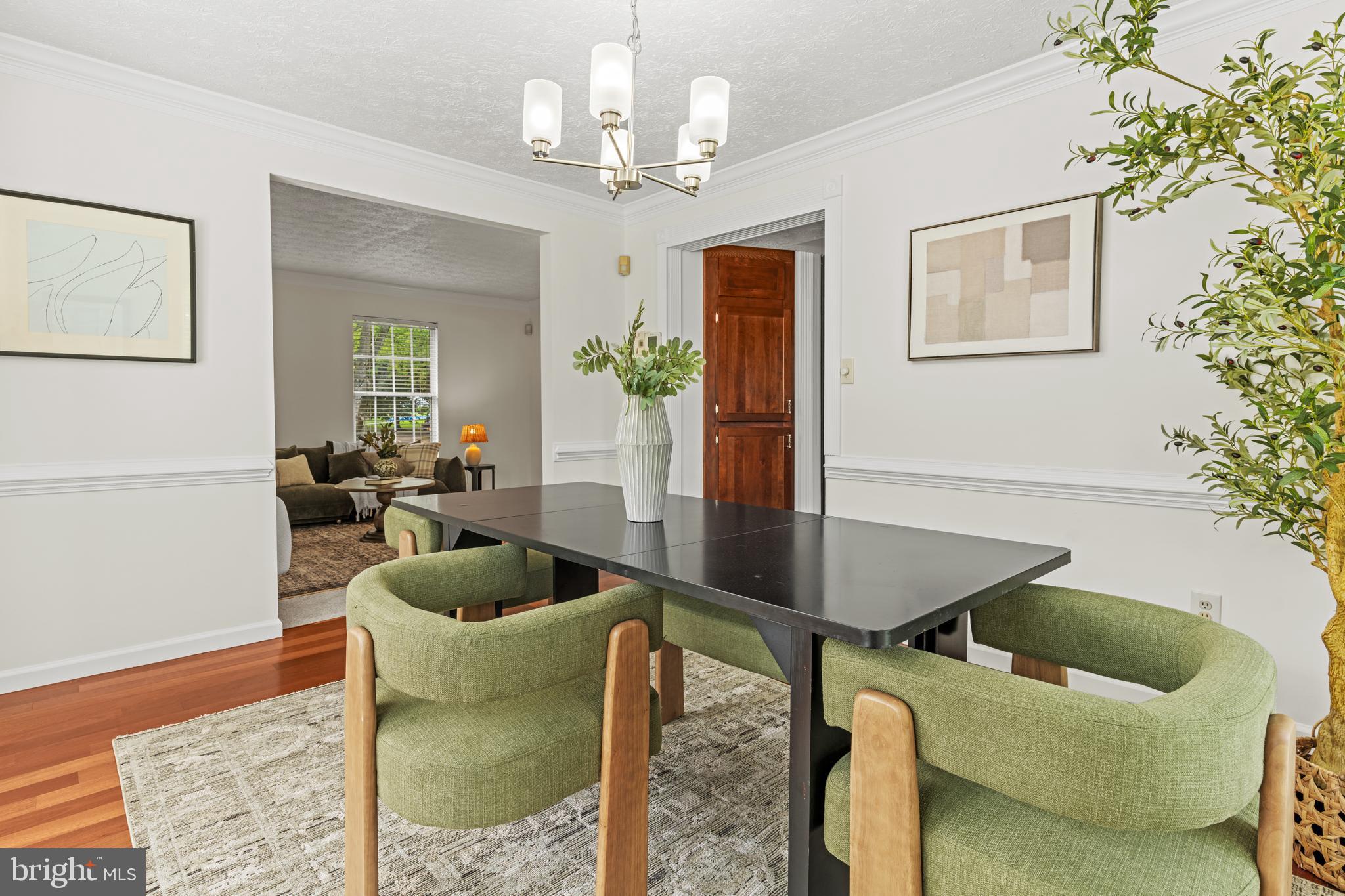CHESTNUT FARMS - Residential