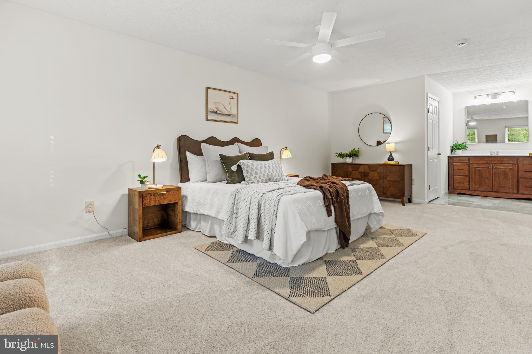 CHESTNUT FARMS - Residential