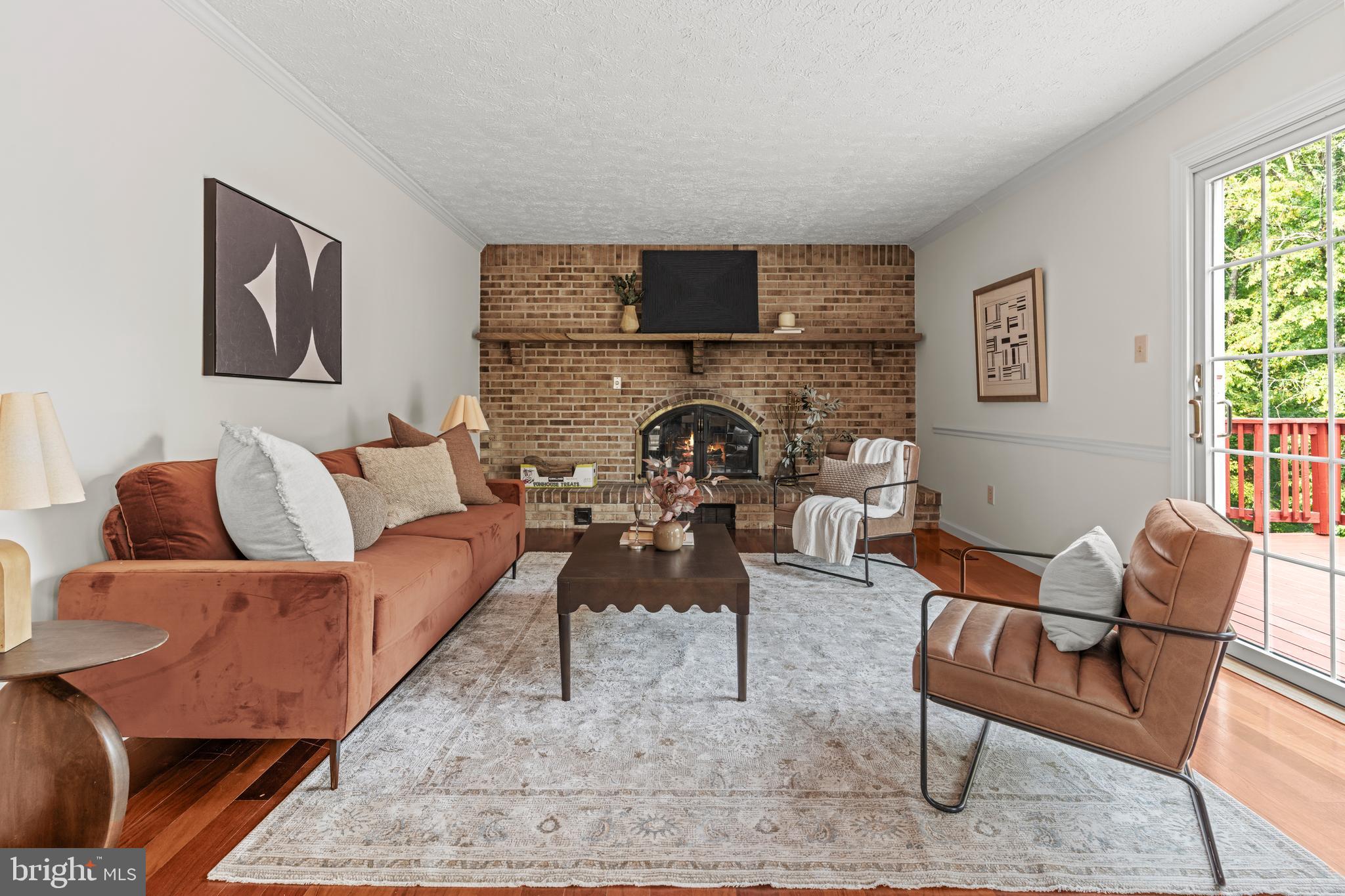 CHESTNUT FARMS - Residential