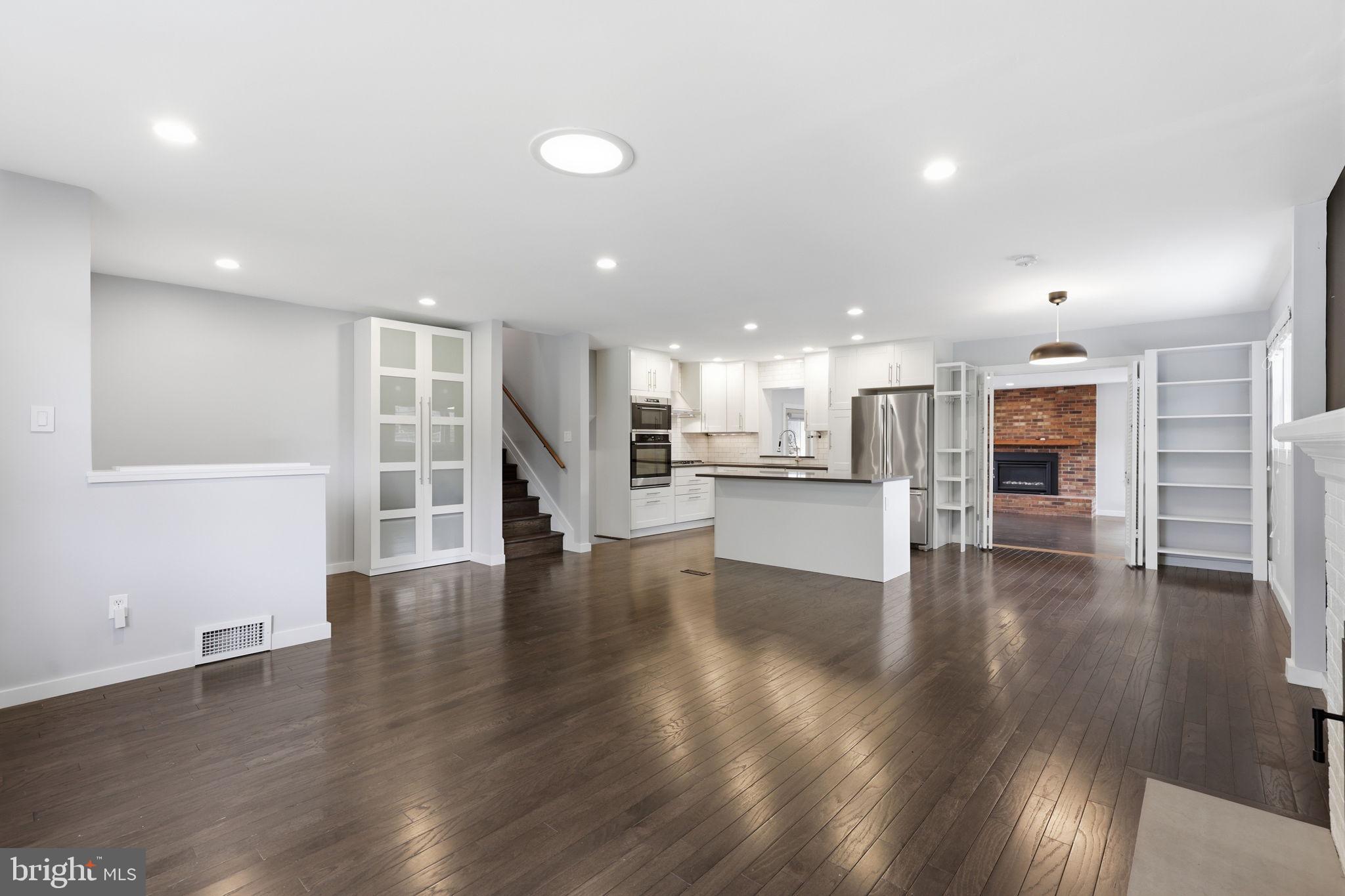EDSALL PARK - Residential