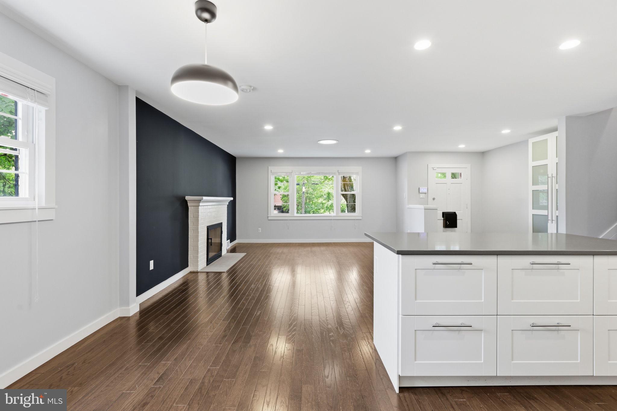 EDSALL PARK - Residential