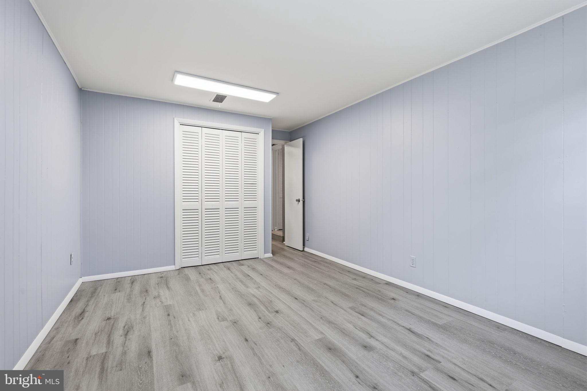 EDSALL PARK - Residential