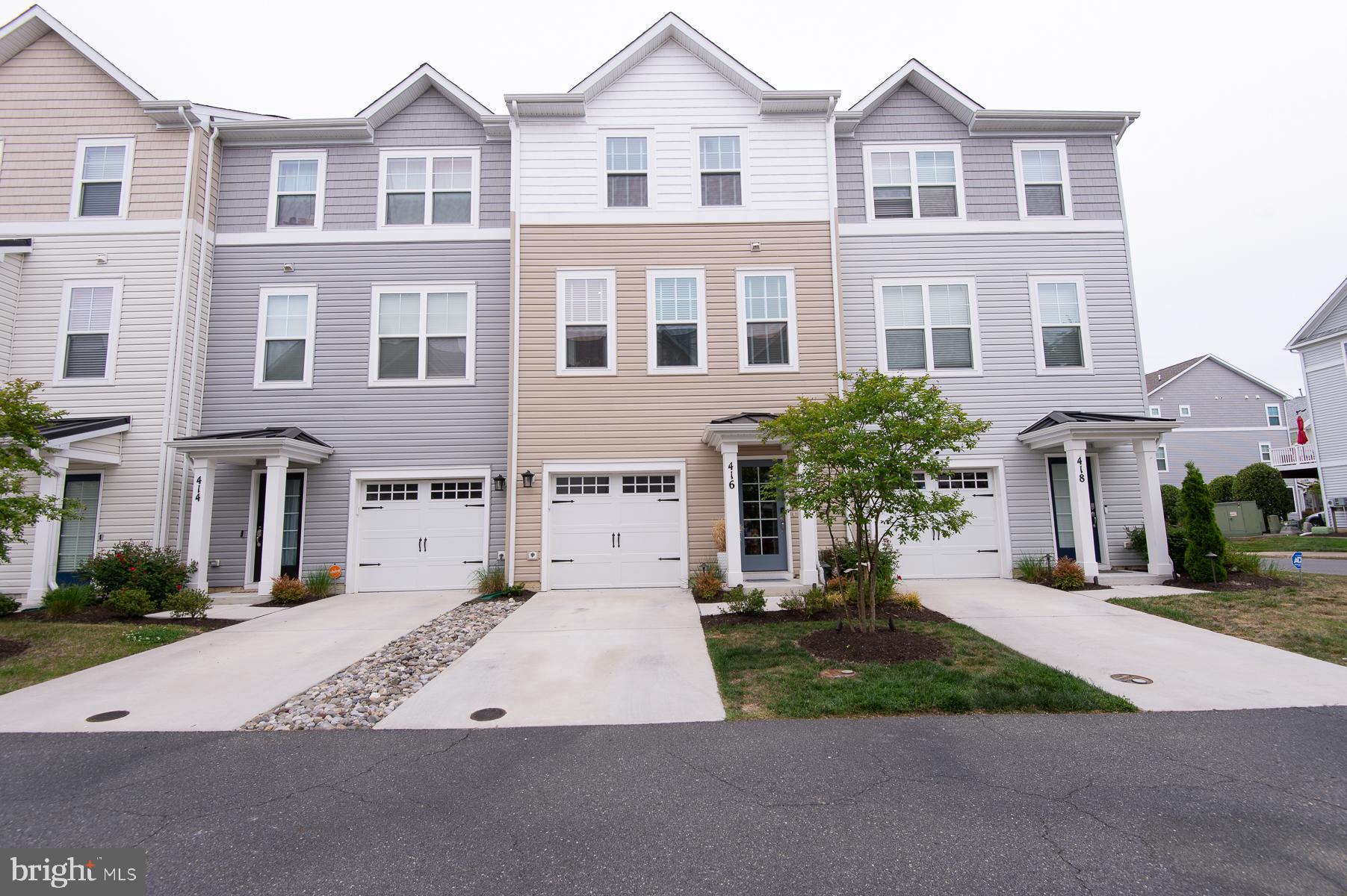DEEP HARBOR - Residential