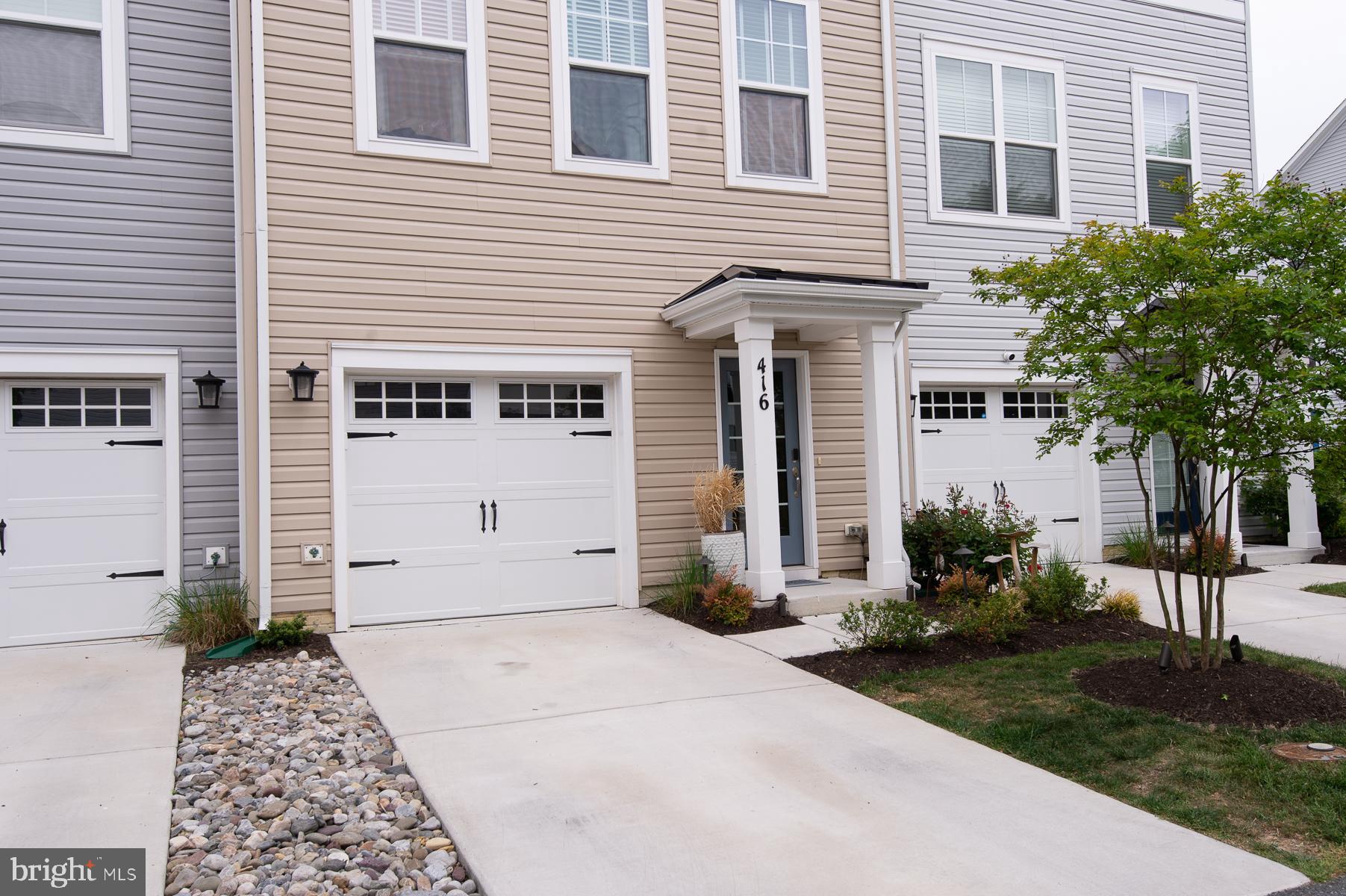 DEEP HARBOR - Residential