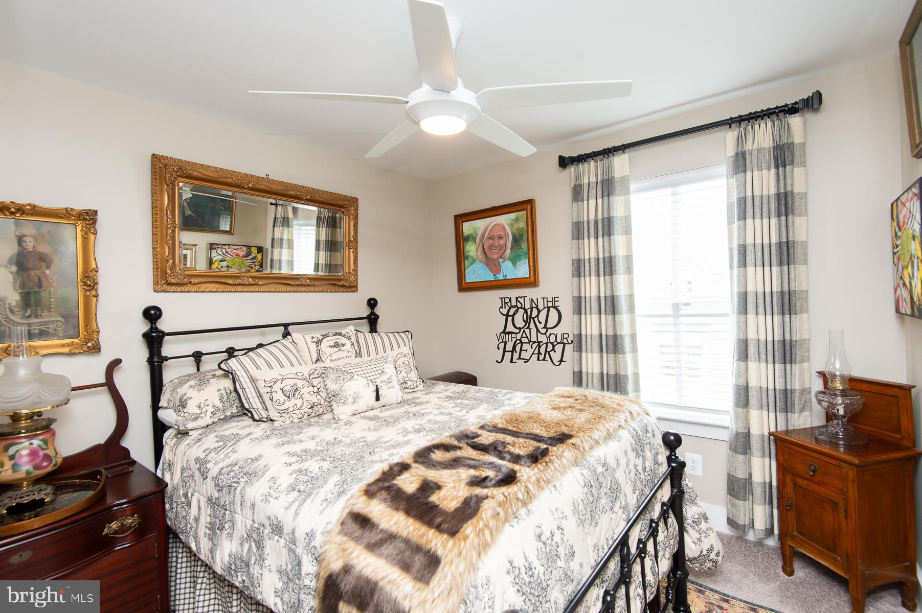DEEP HARBOR - Residential