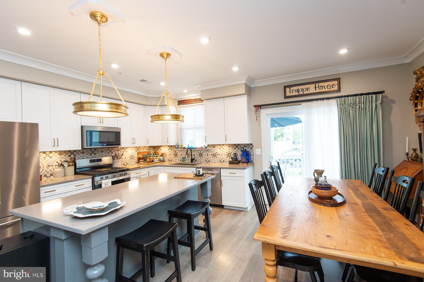 DEEP HARBOR - Residential