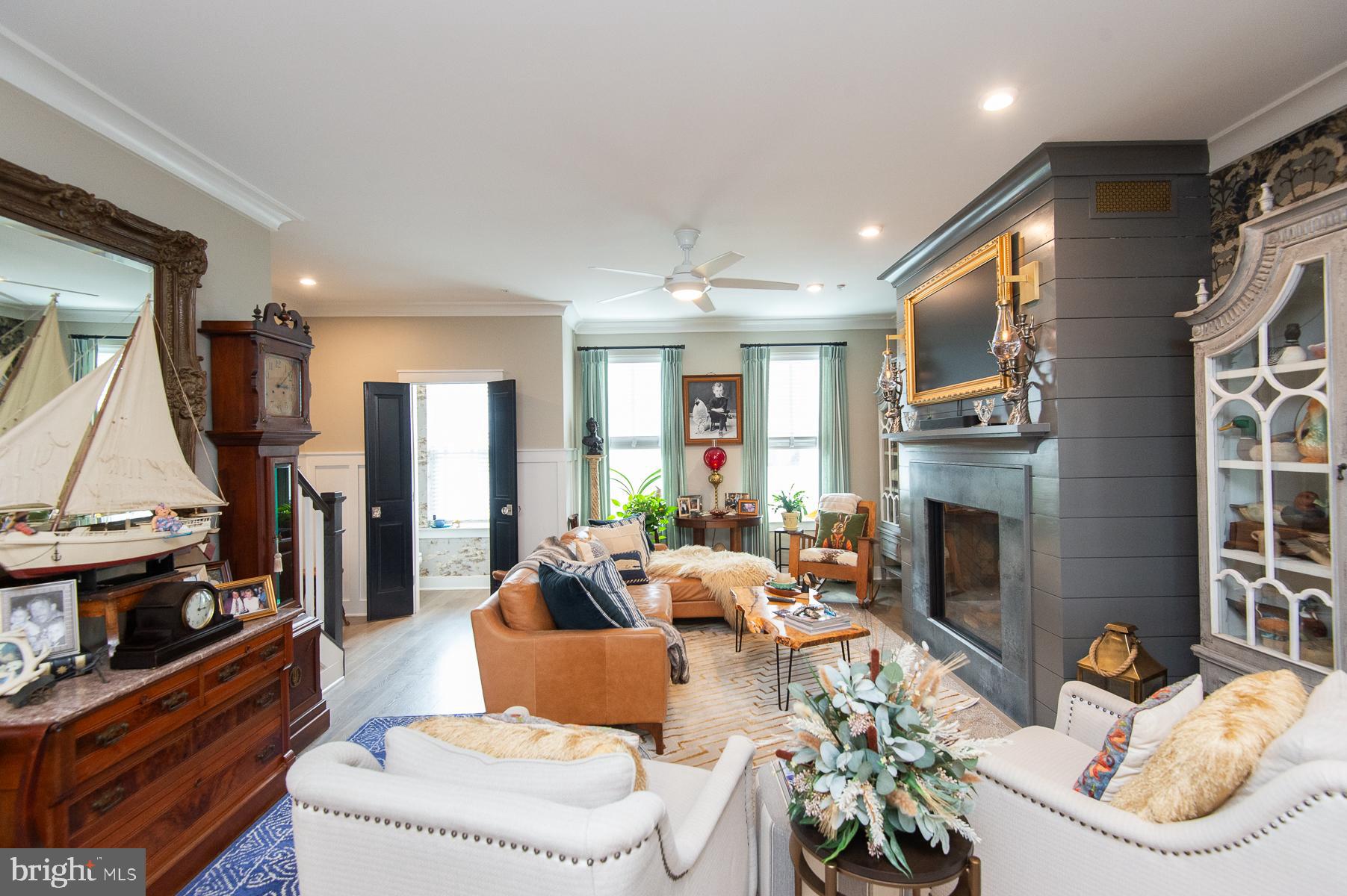 DEEP HARBOR - Residential
