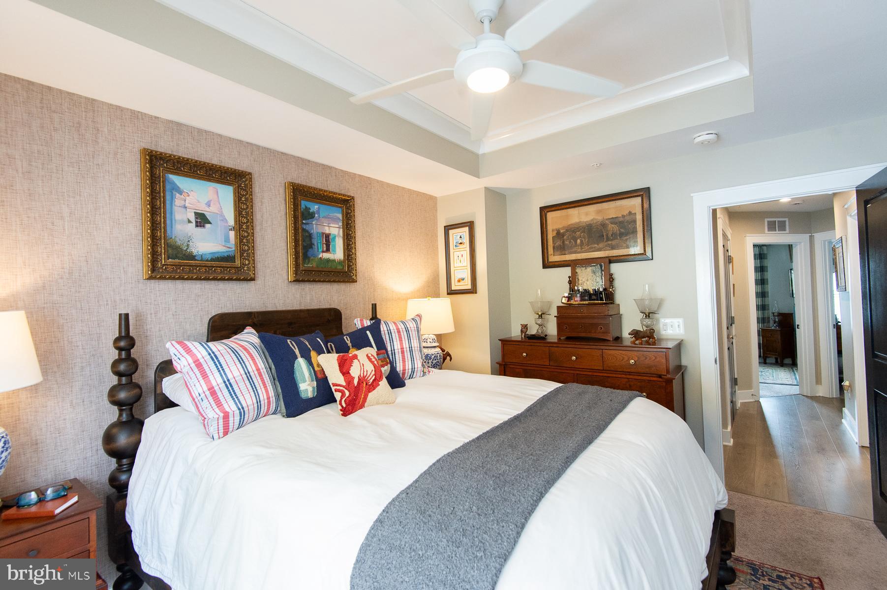 DEEP HARBOR - Residential