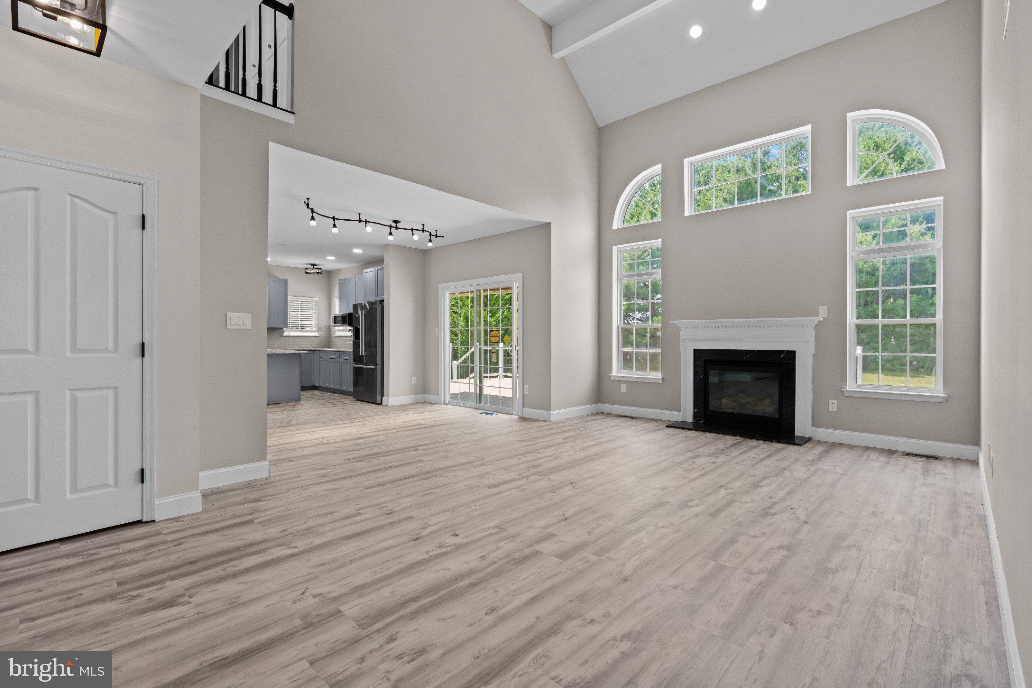 STONEFIELD - Residential