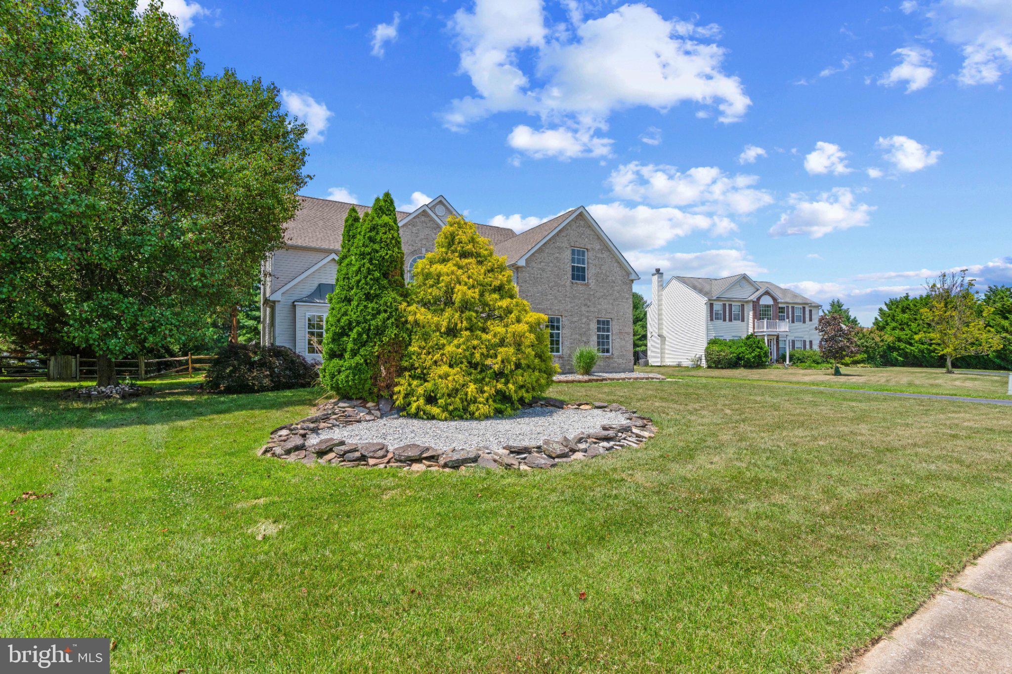 STONEFIELD - Residential