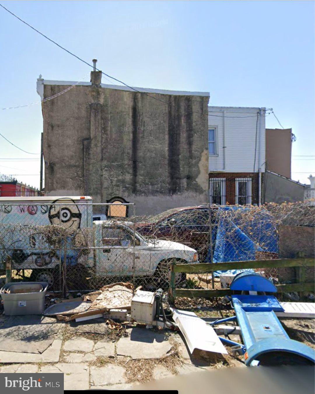 Build your dream home in the heart of Philadelphia! This vacant lot offers endless potential for a custom residence or investment property. Conveniently located near schools, shopping, and public transportation, this parcel is an excellent opportunity for builders, developers, or buyers looking to create a personalized living space.