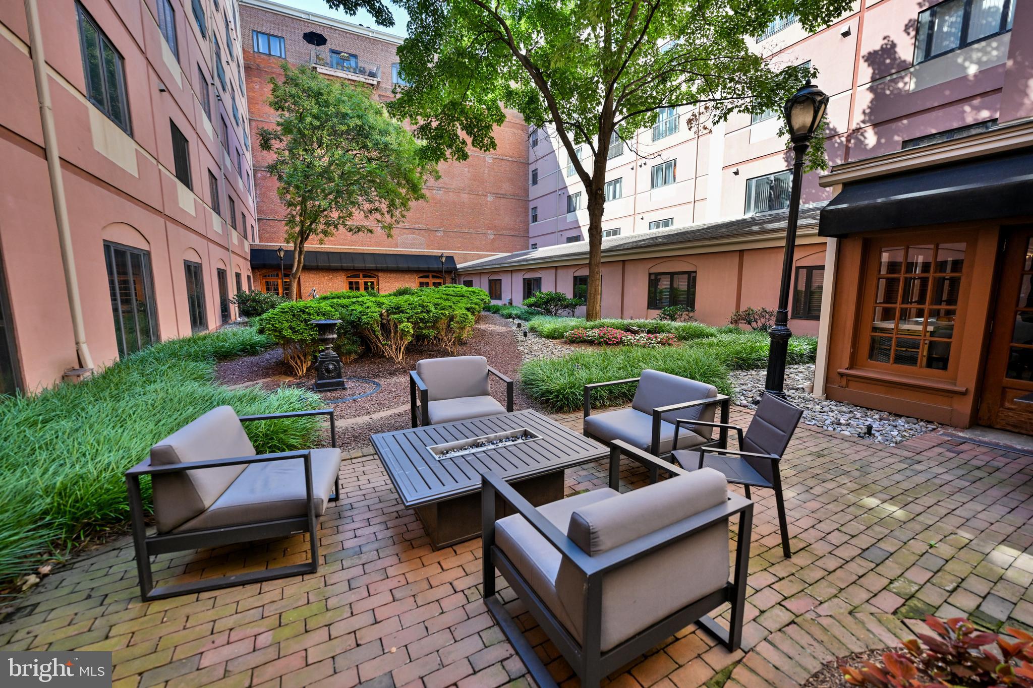 FELLS POINT HISTORIC DISTRICT - Residential