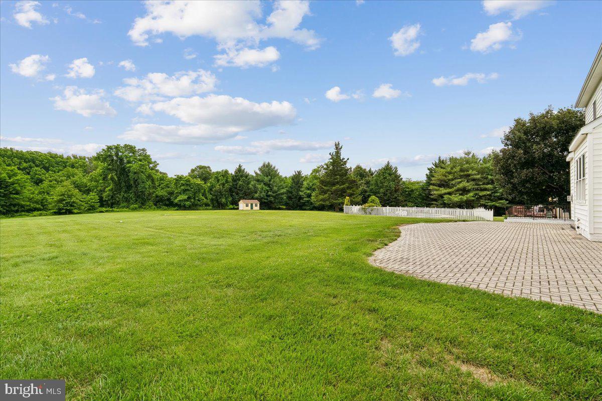THE ESTATES AT SAND HILL - Residential