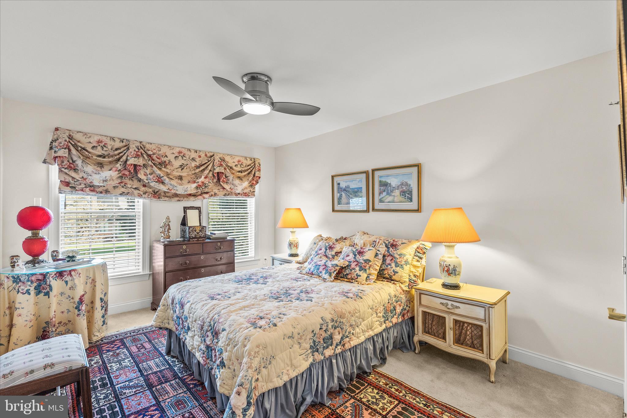 THORNHILL - Residential