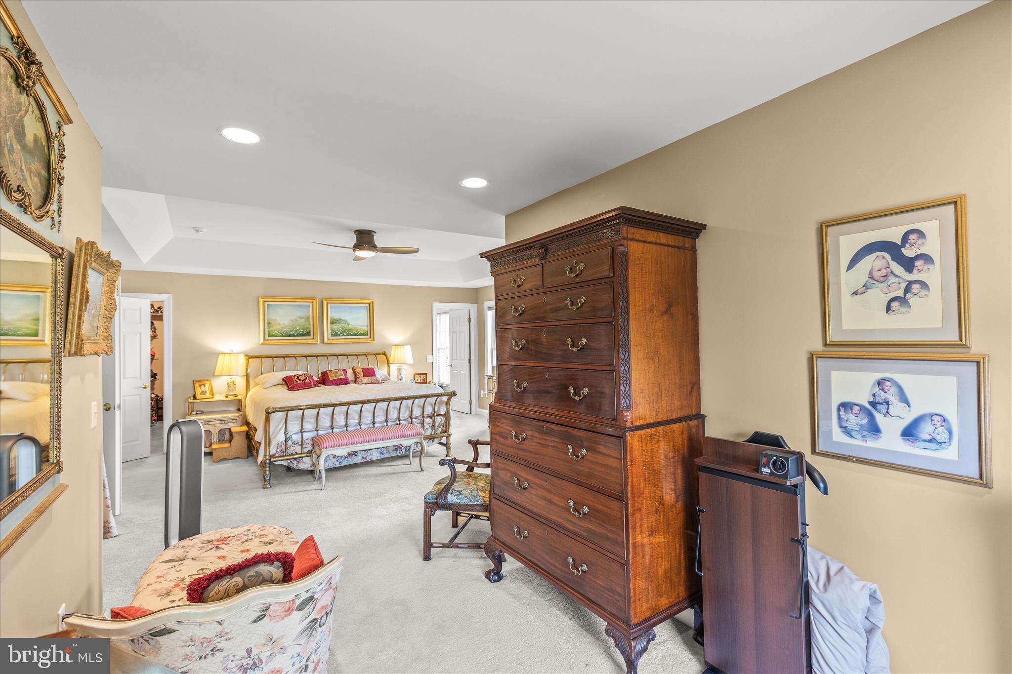THORNHILL - Residential