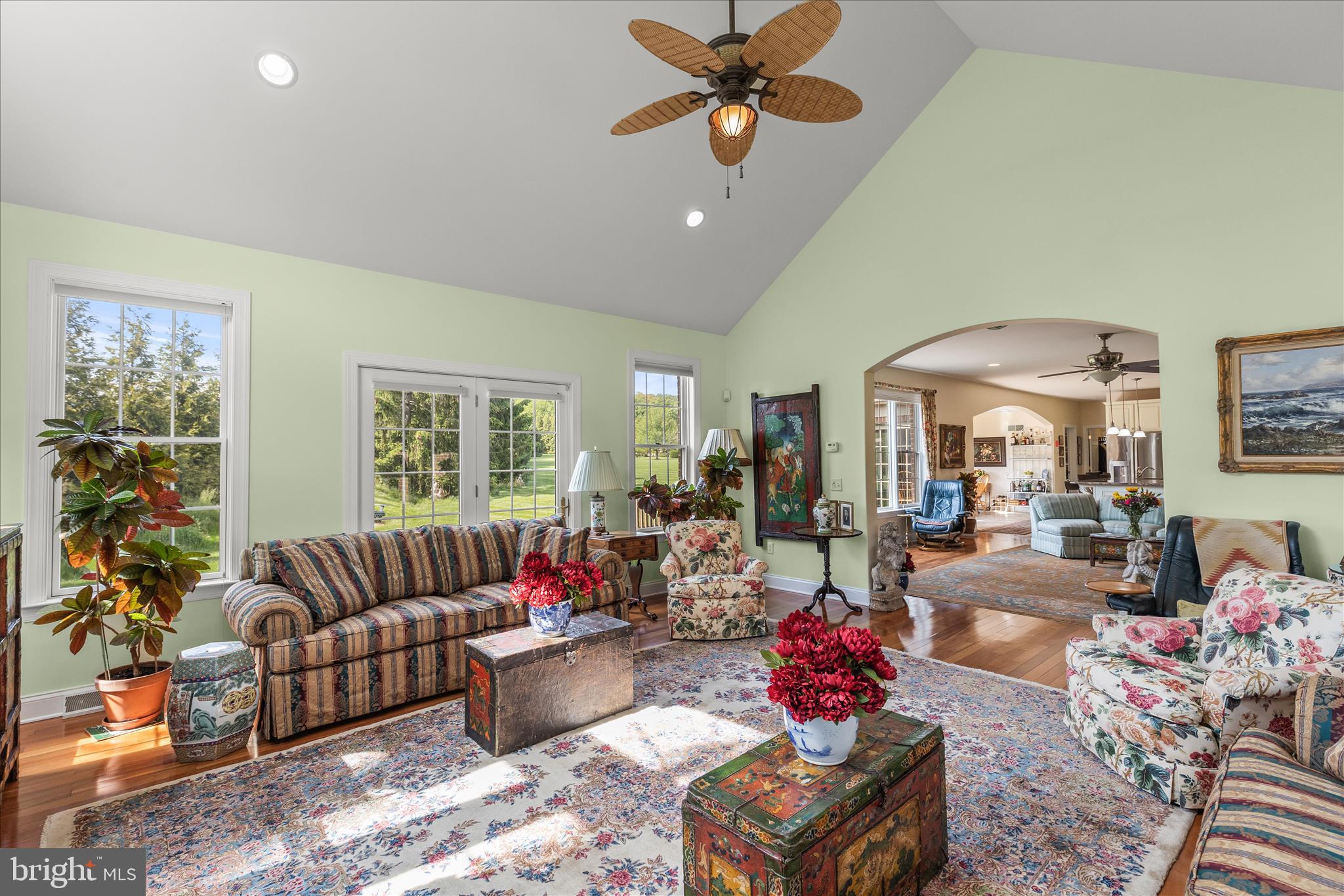 THORNHILL - Residential