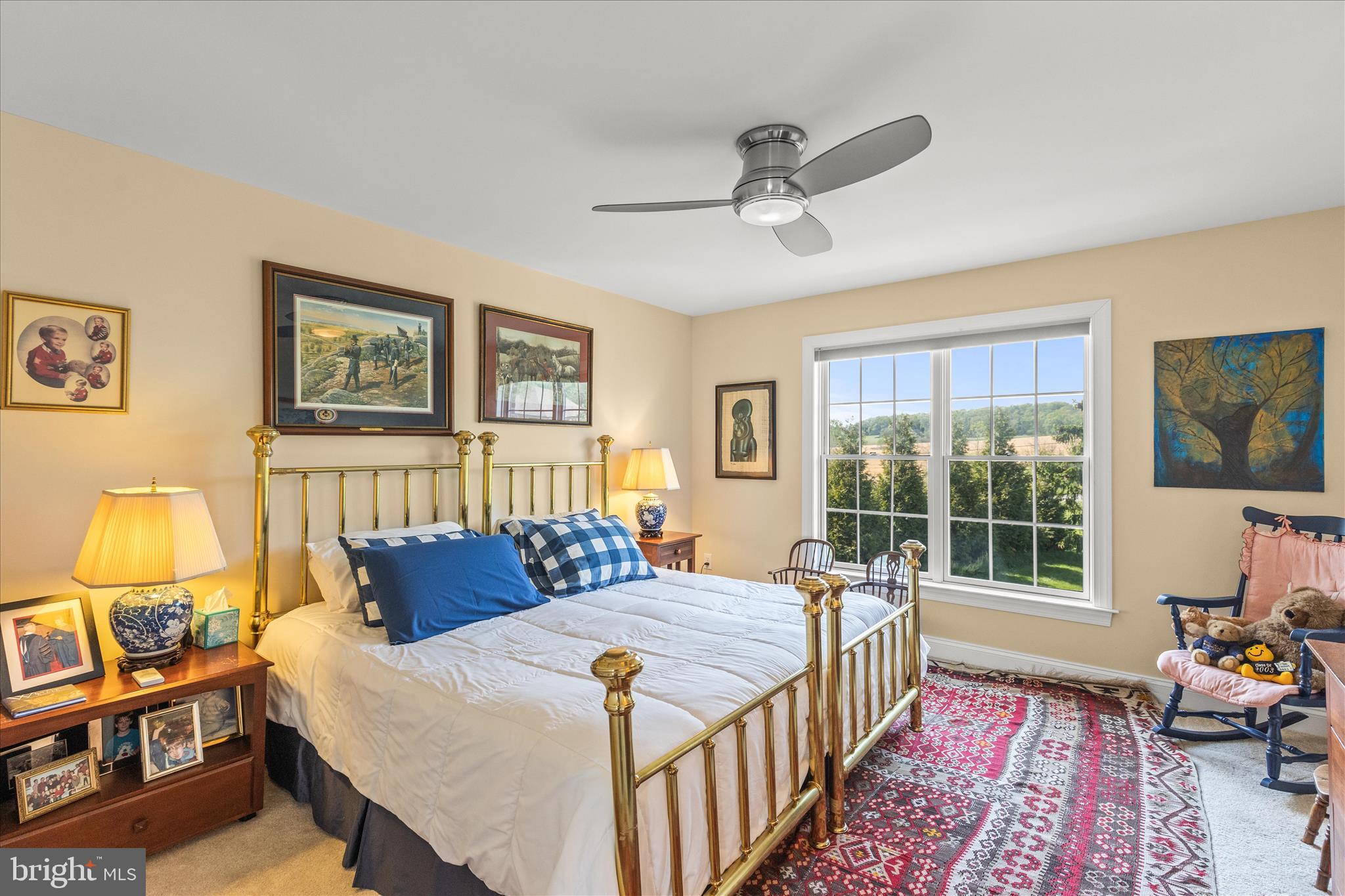 THORNHILL - Residential