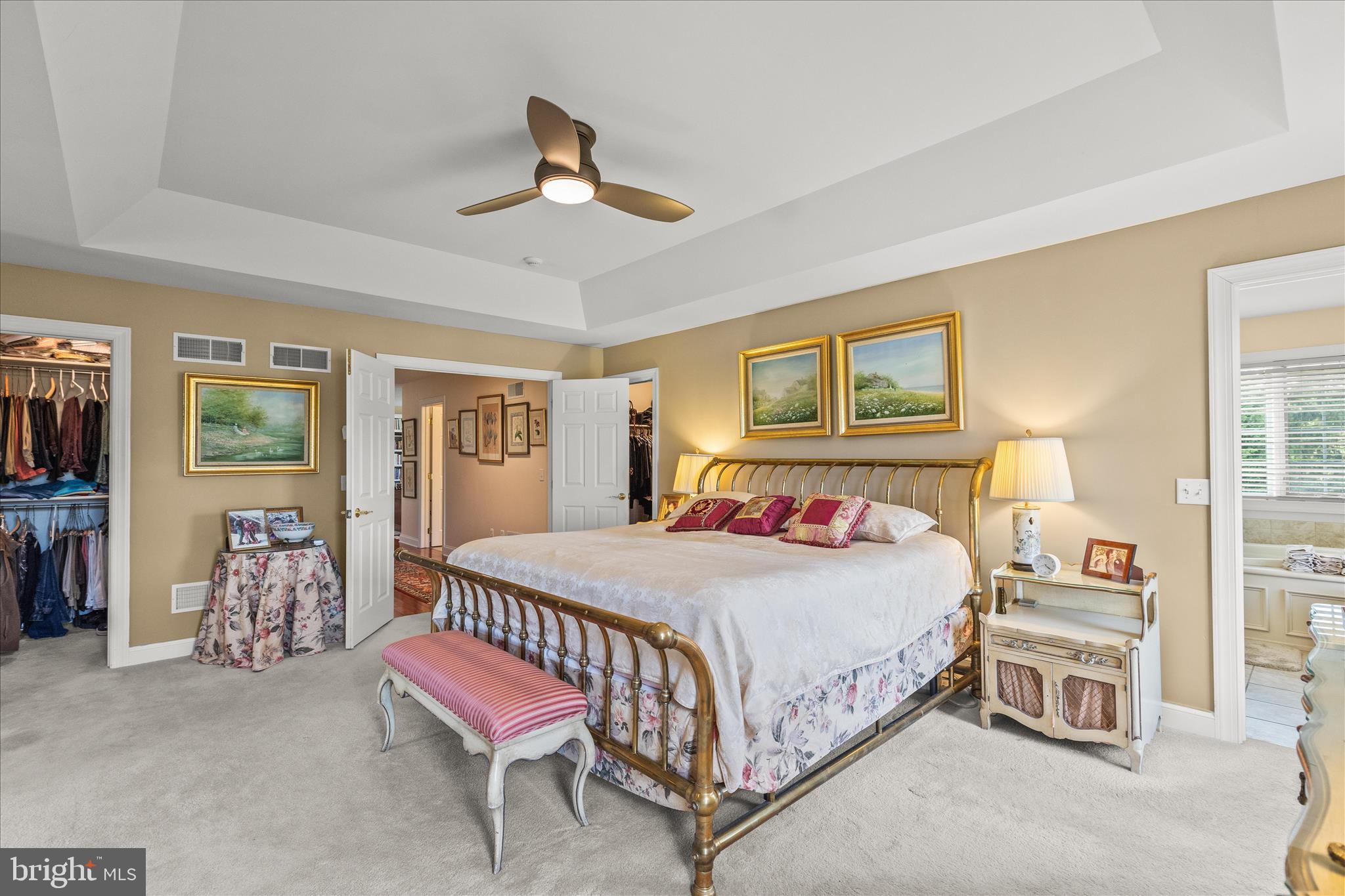 THORNHILL - Residential