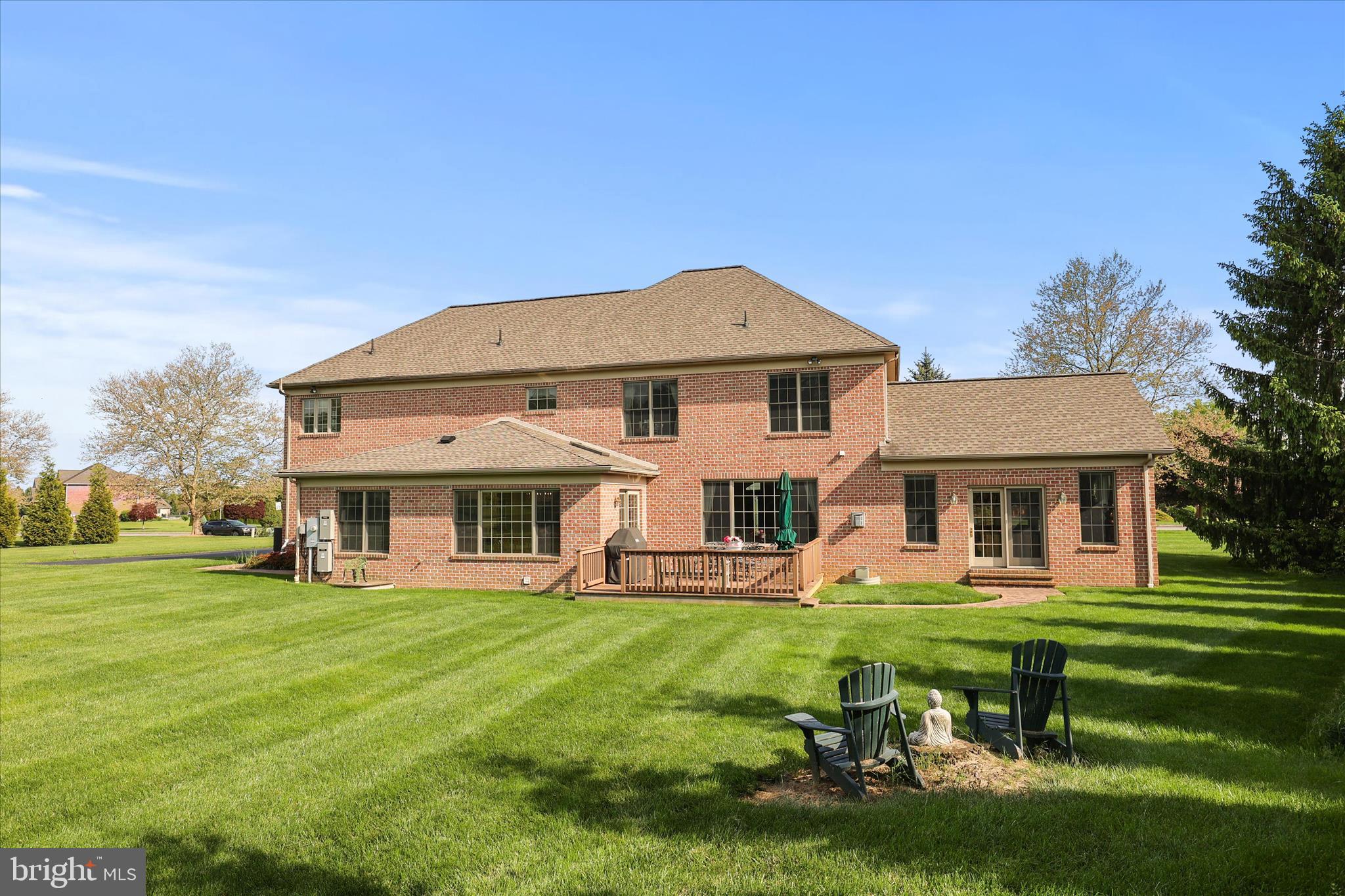 THORNHILL - Residential
