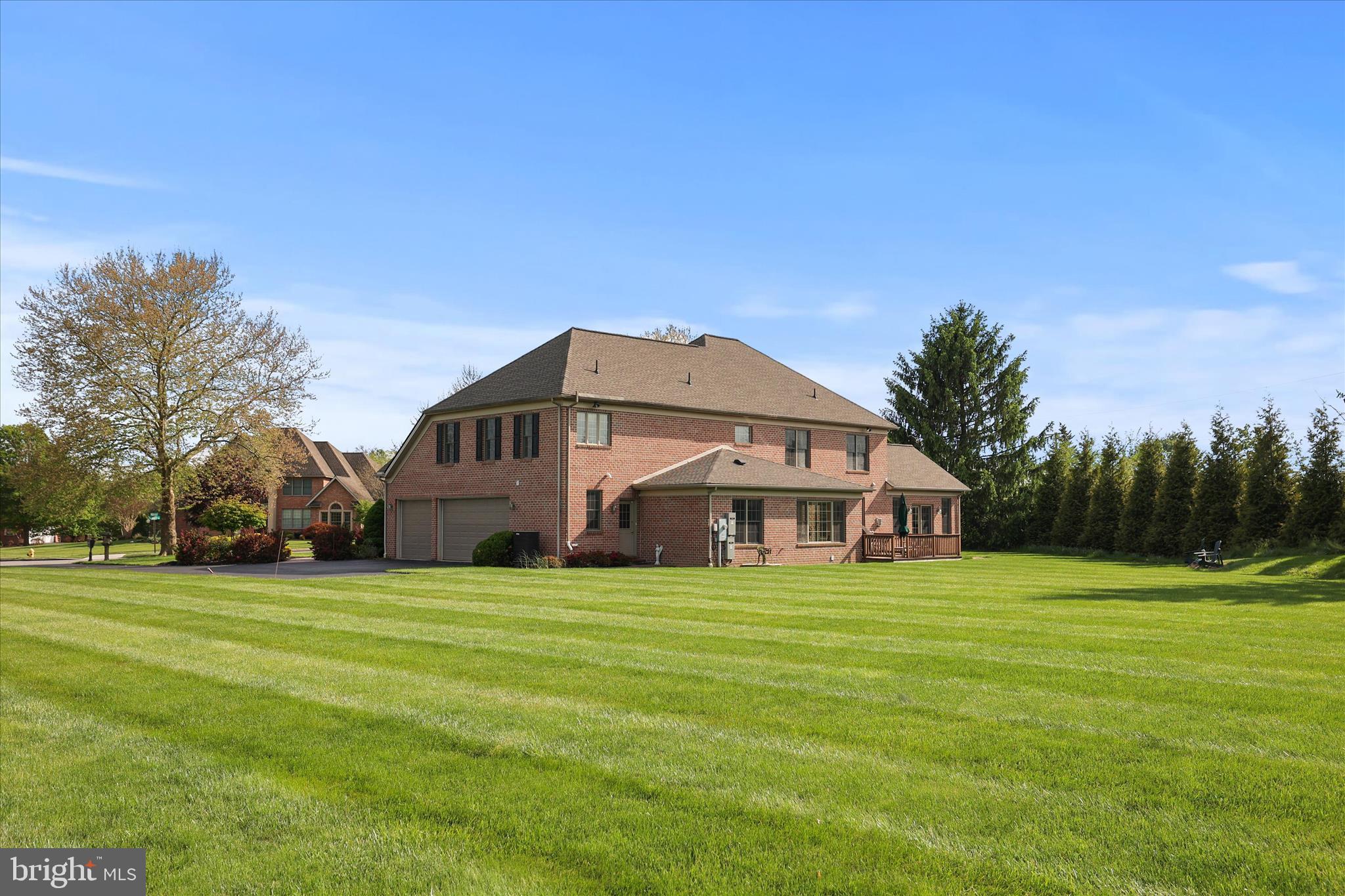THORNHILL - Residential