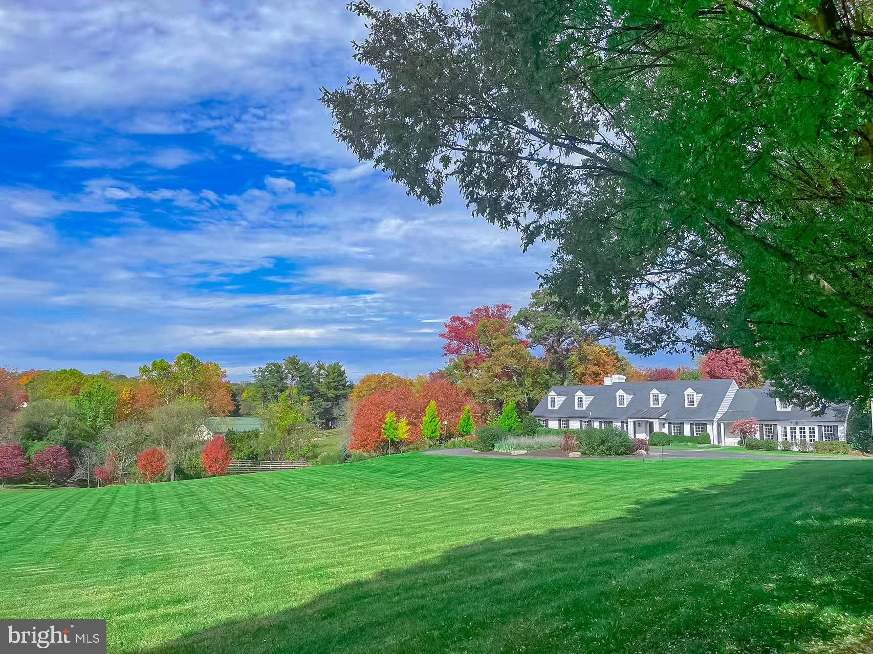 POTOMAC OUTSIDE - Residential