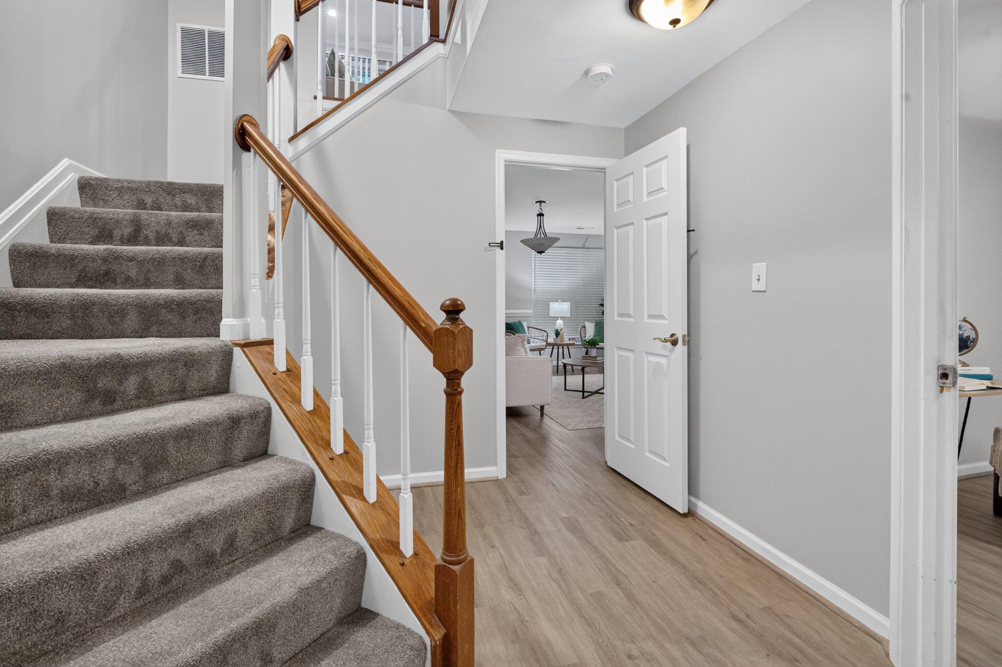 SEVEN OAKS - Residential