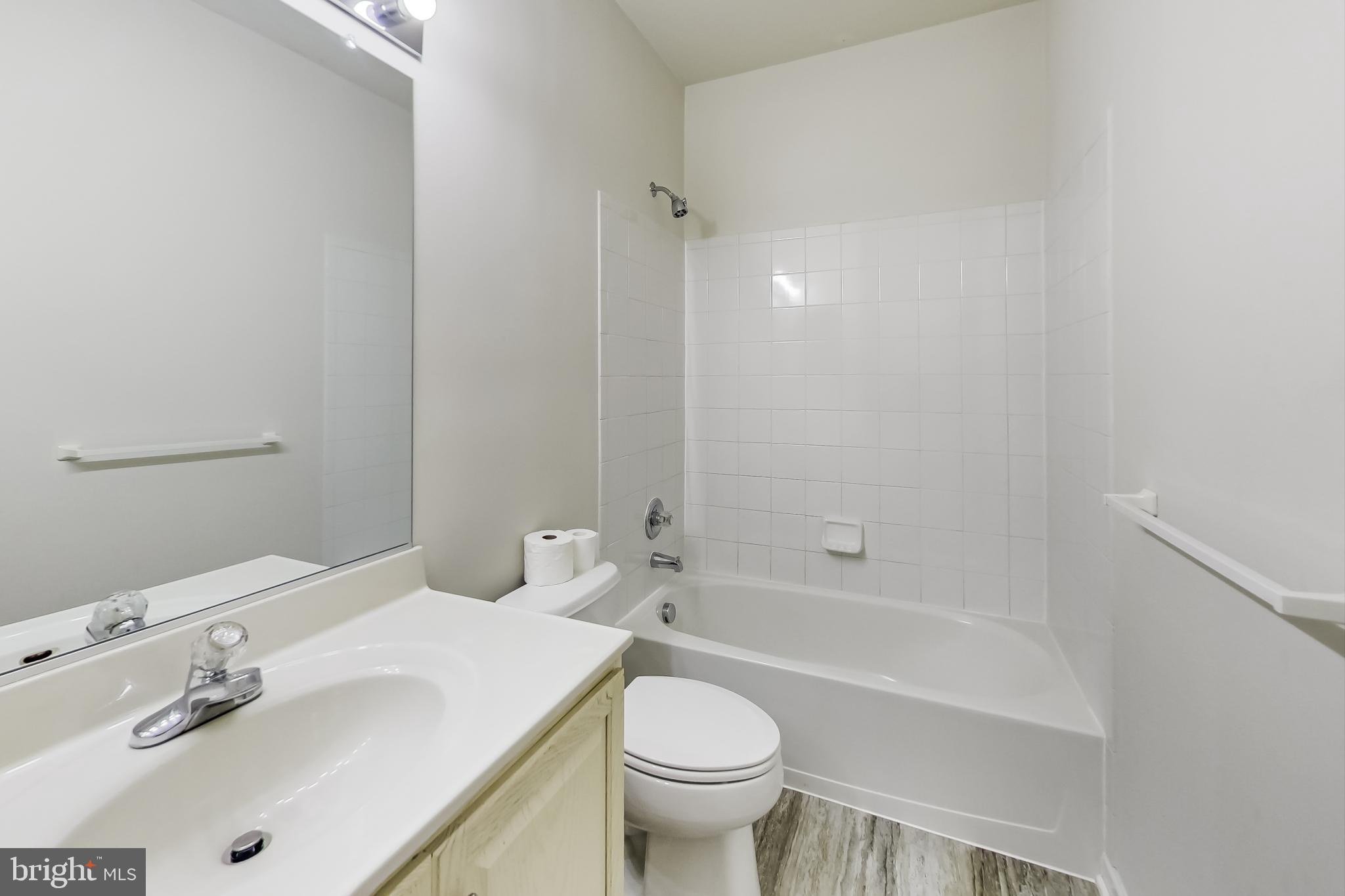 AMBERLEA AT SOUTH RIDING - Residential
