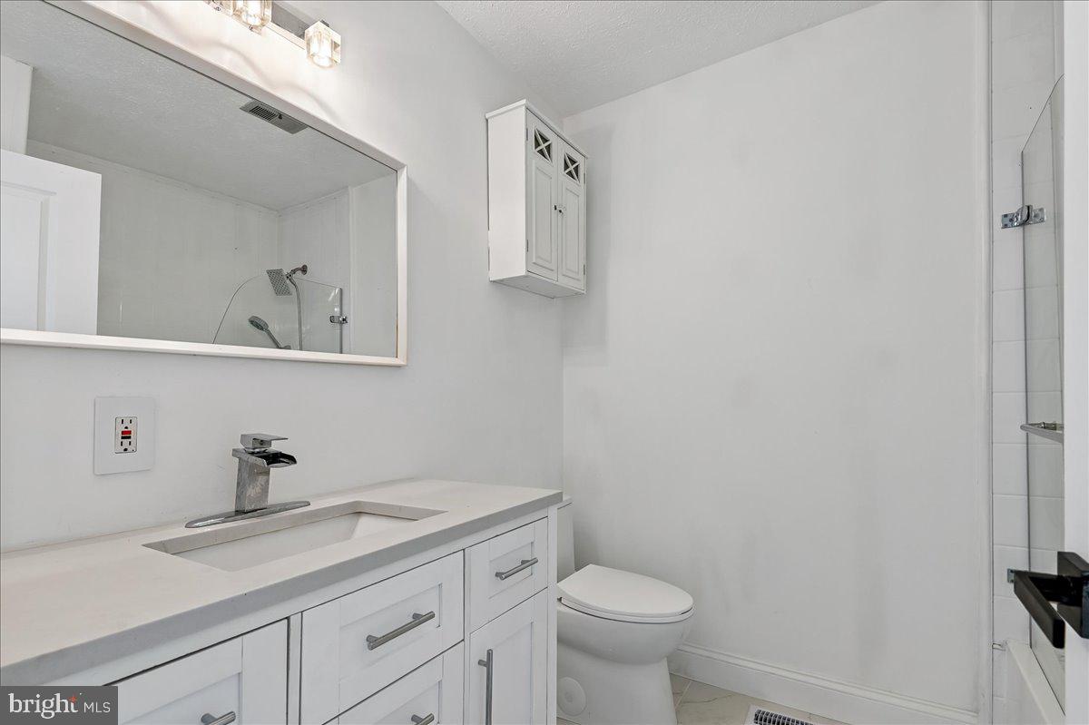 OAKHURST - Residential