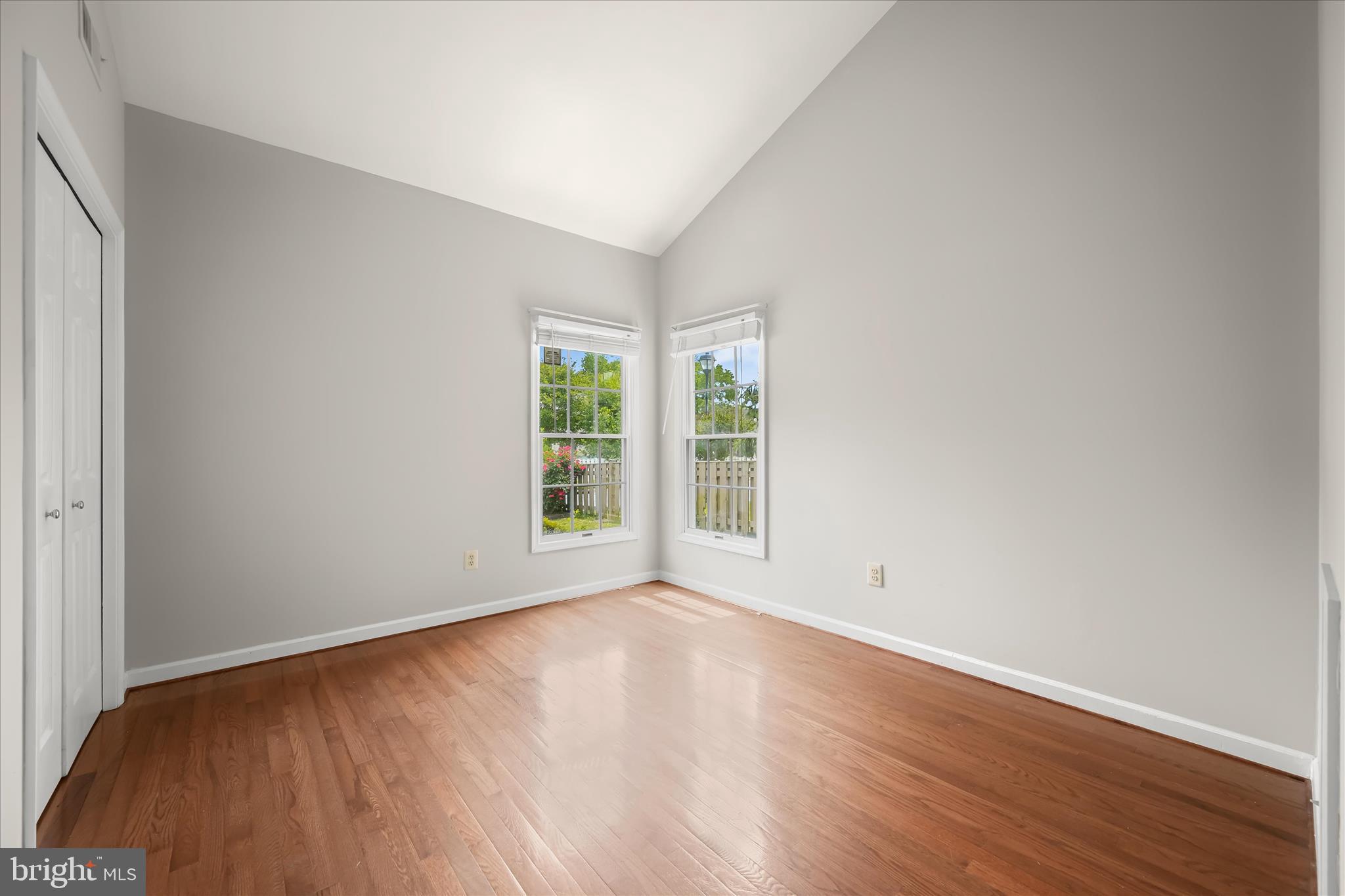 WATERFORD - Residential