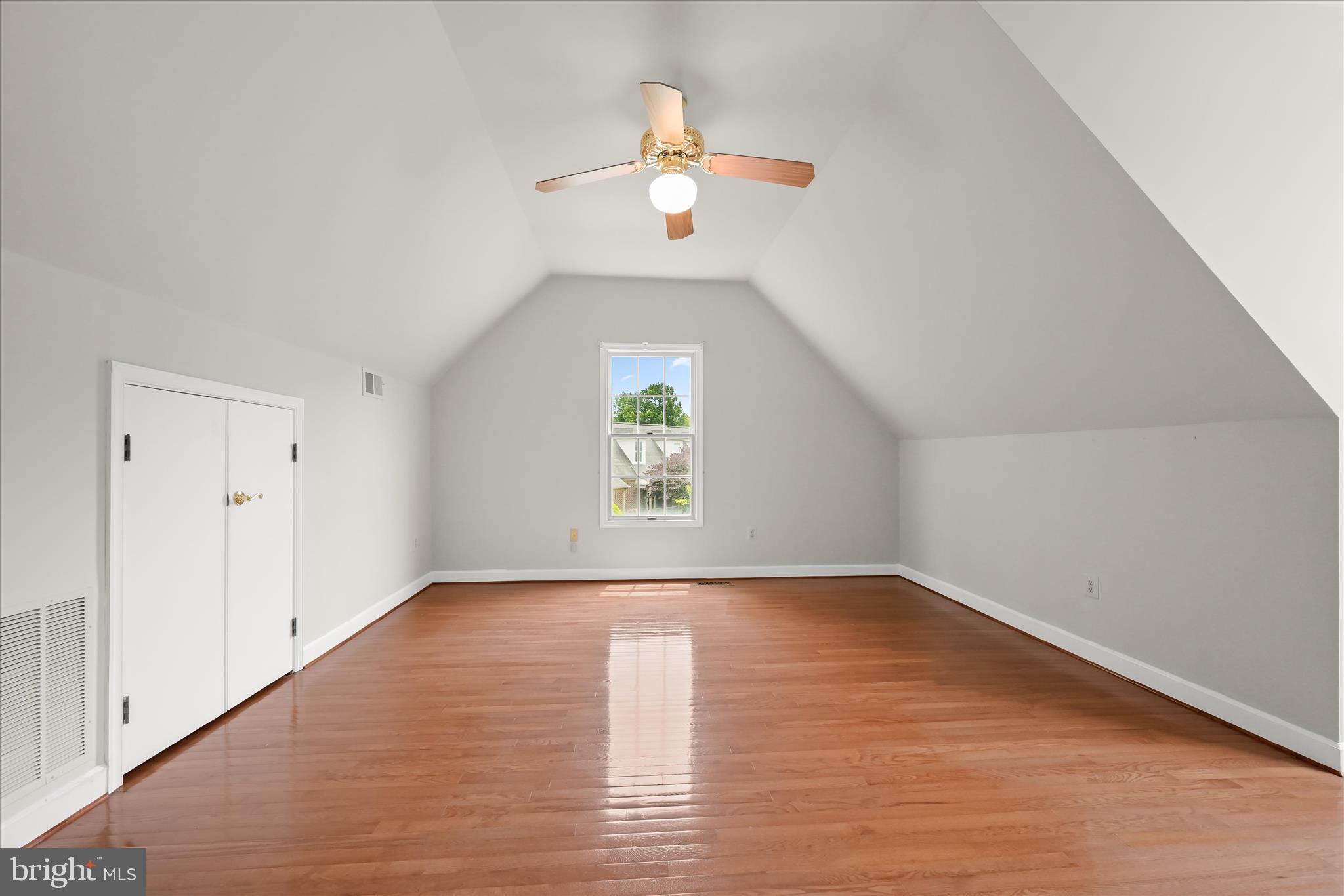 WATERFORD - Residential