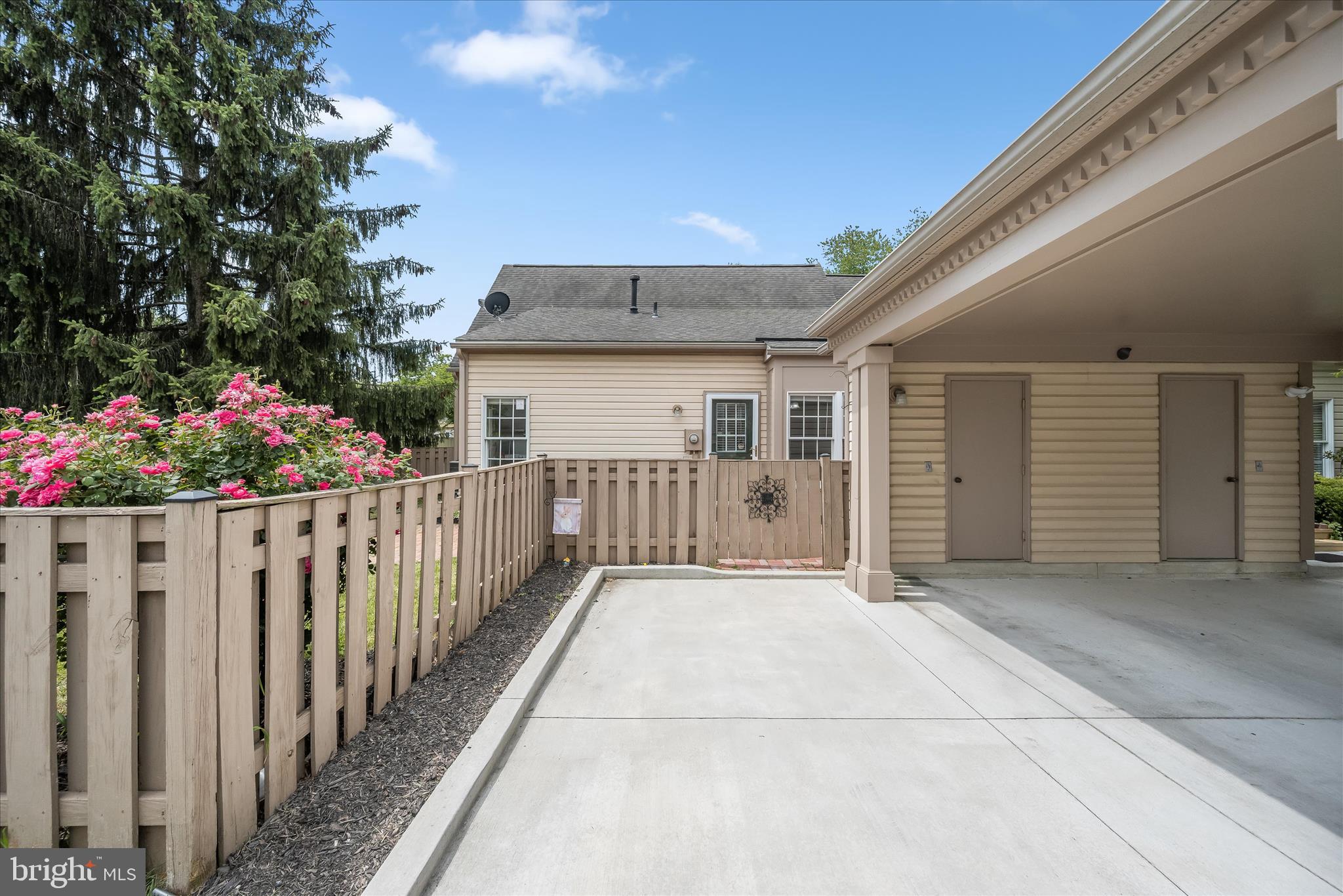 WATERFORD - Residential