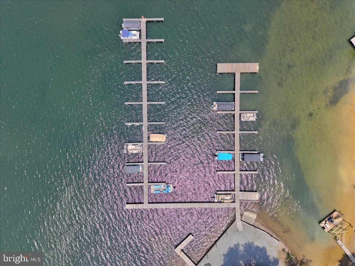 JERDONE ISLAND - Residential