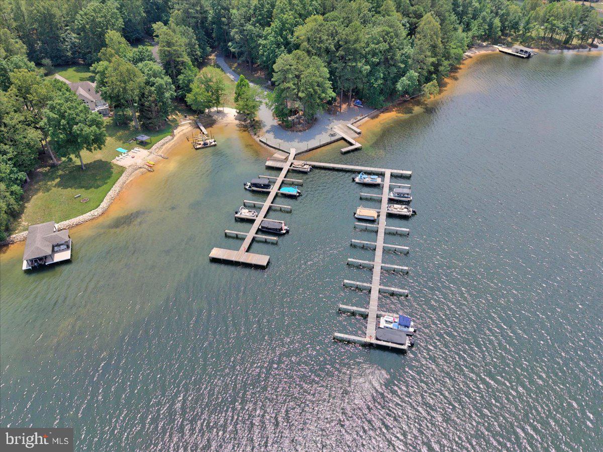 JERDONE ISLAND - Residential