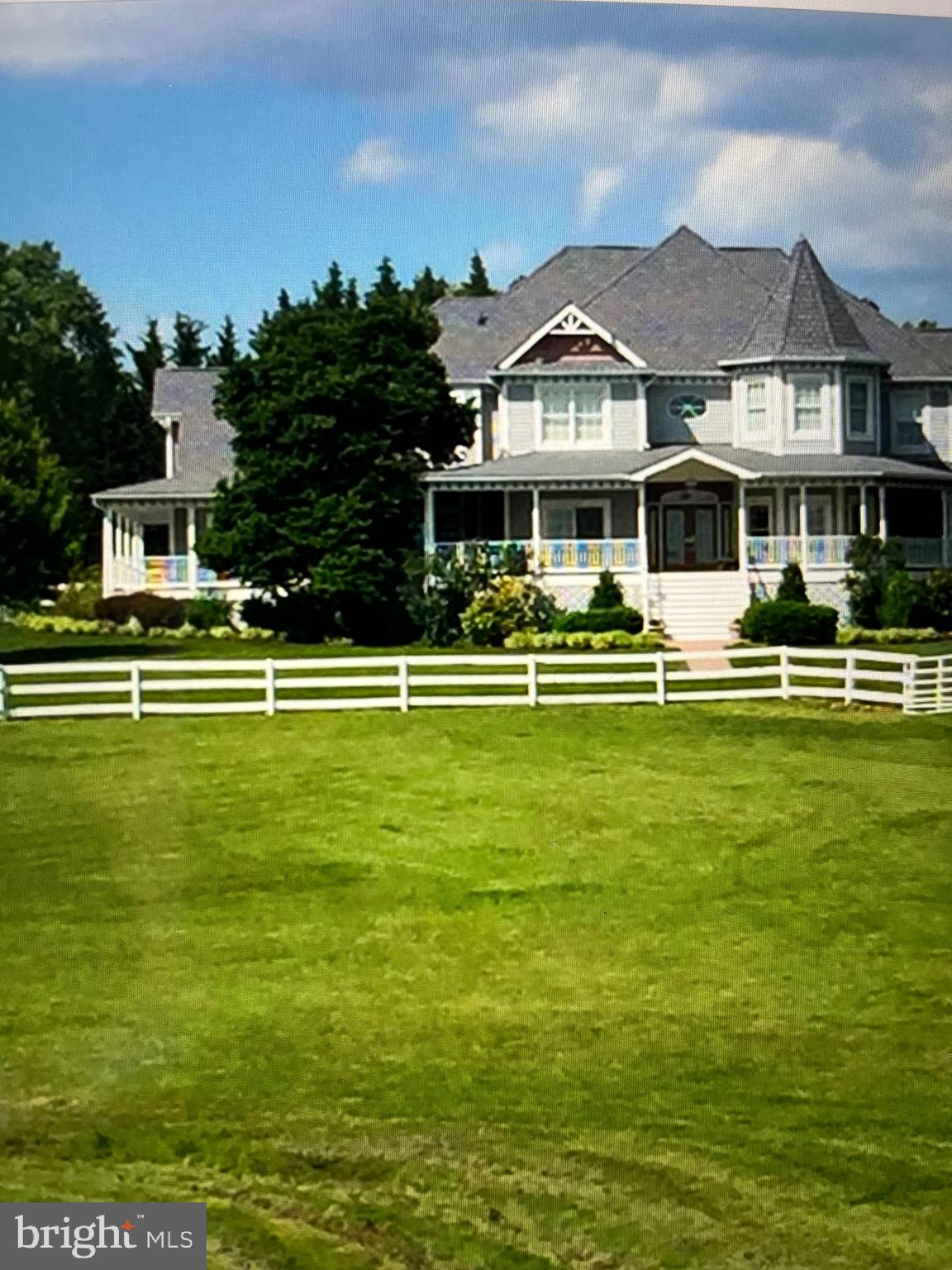 Beautiful equestrian farm , large indoor arena with 7 stalls, large outdoor arena , several fenced paddocks, home has 6 bedrooms, wrap around deck, 4 car garage, this farm is a must see