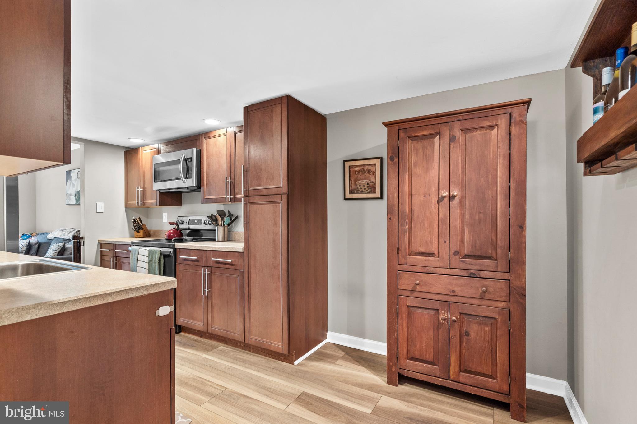 TAREYTON ESTATES - Residential