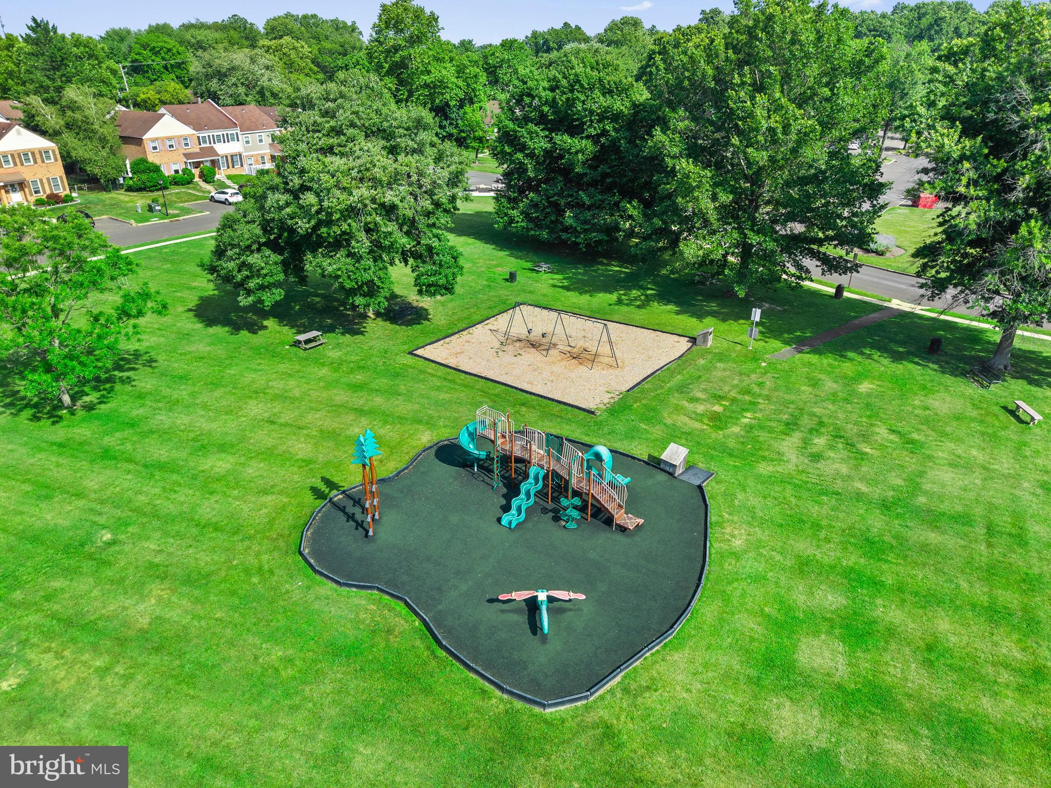 TAREYTON ESTATES - Residential