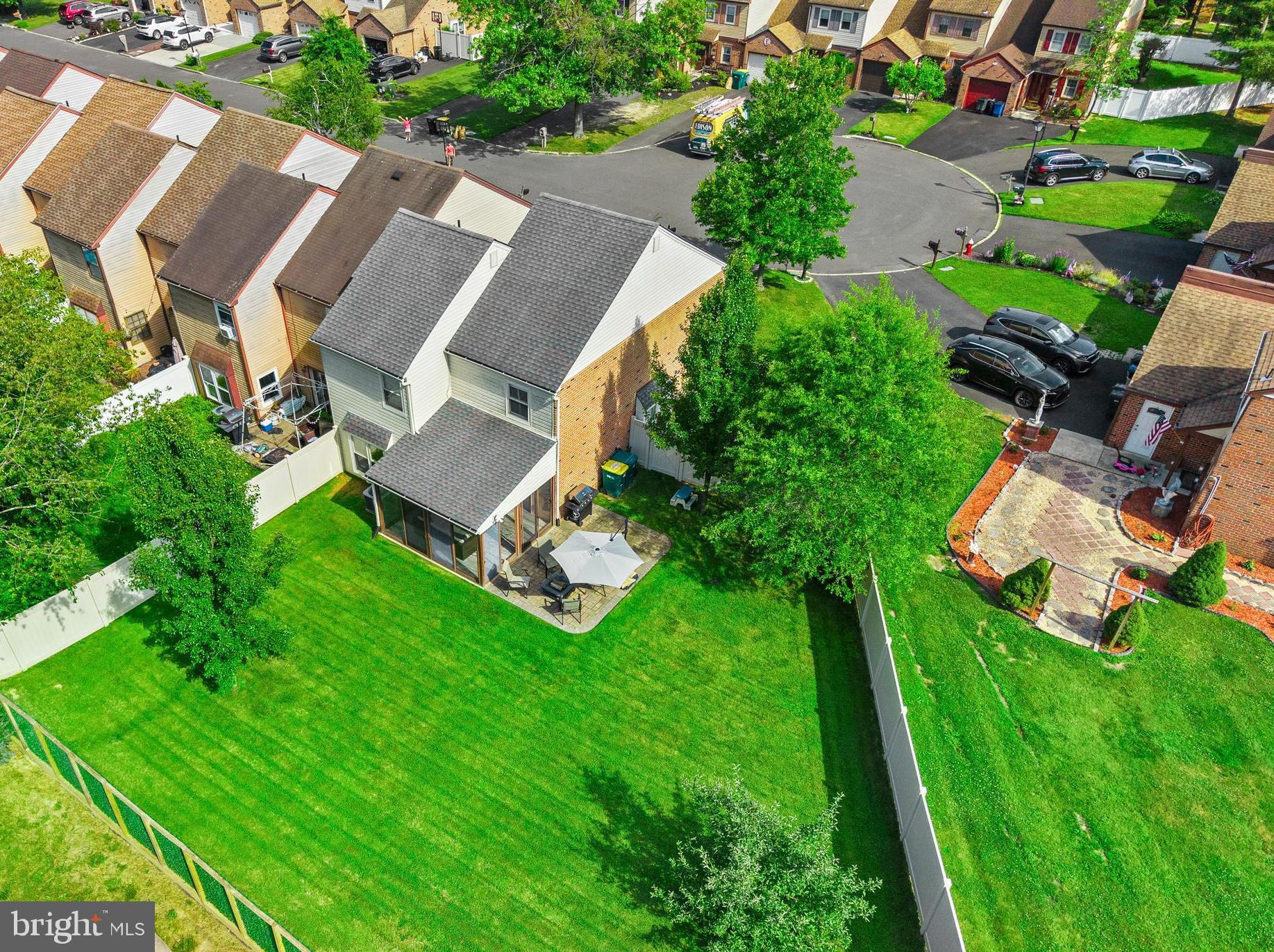 TAREYTON ESTATES - Residential