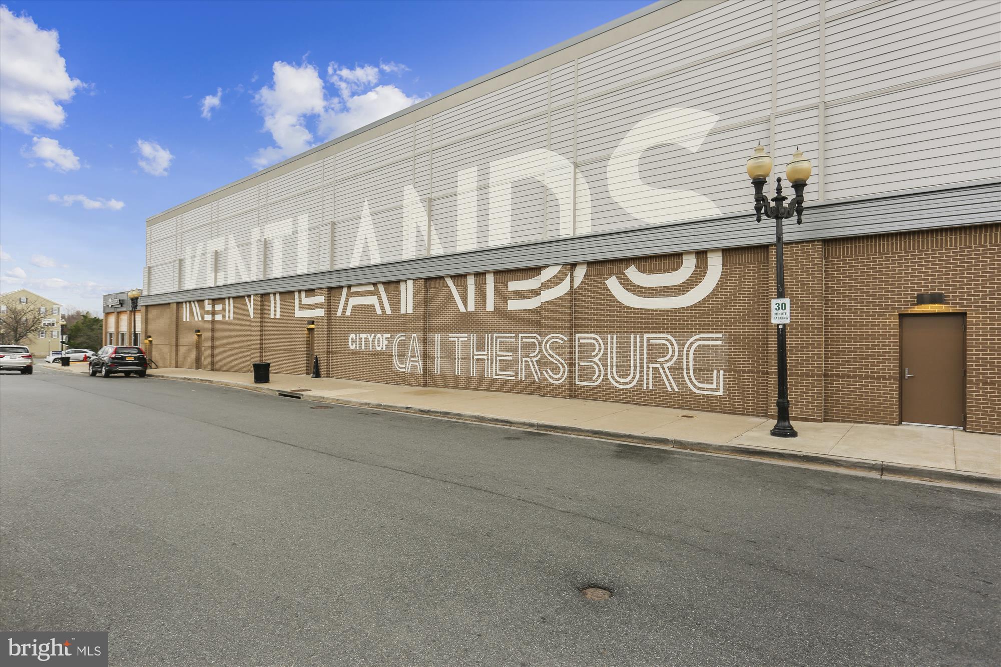 LAKELANDS - Residential