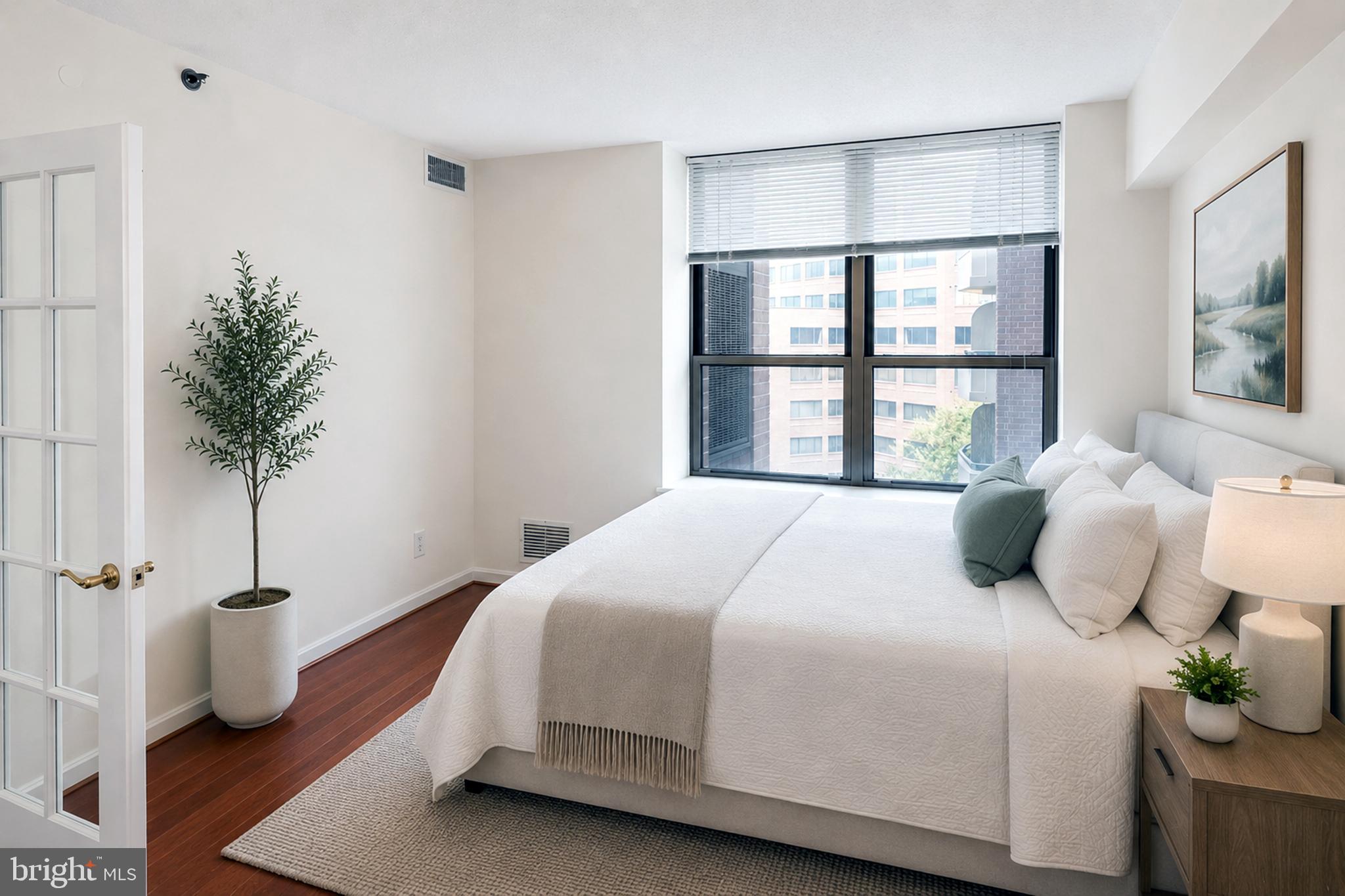THE CHRISTOPHER - Residential