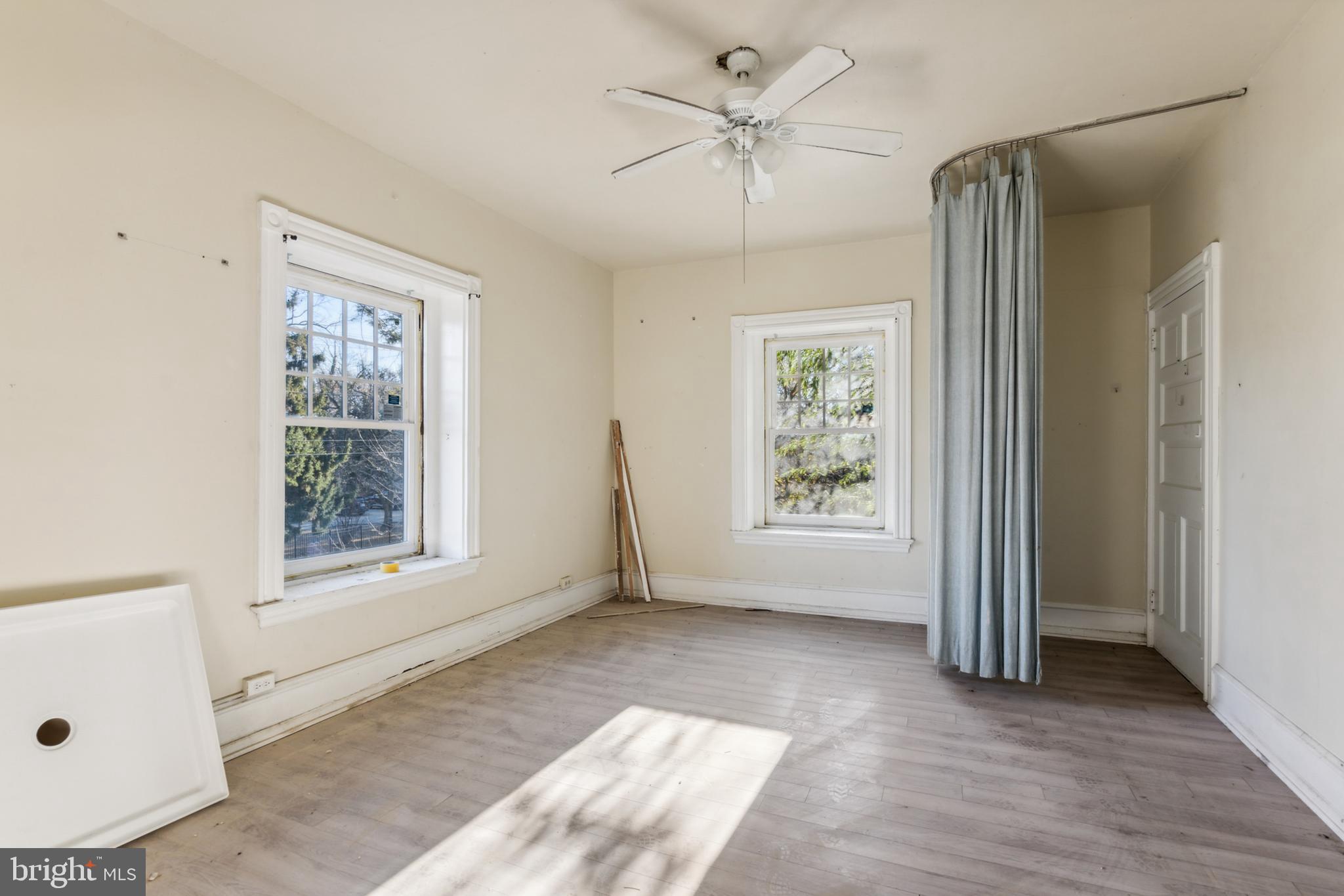 GERMANTOWN - Residential