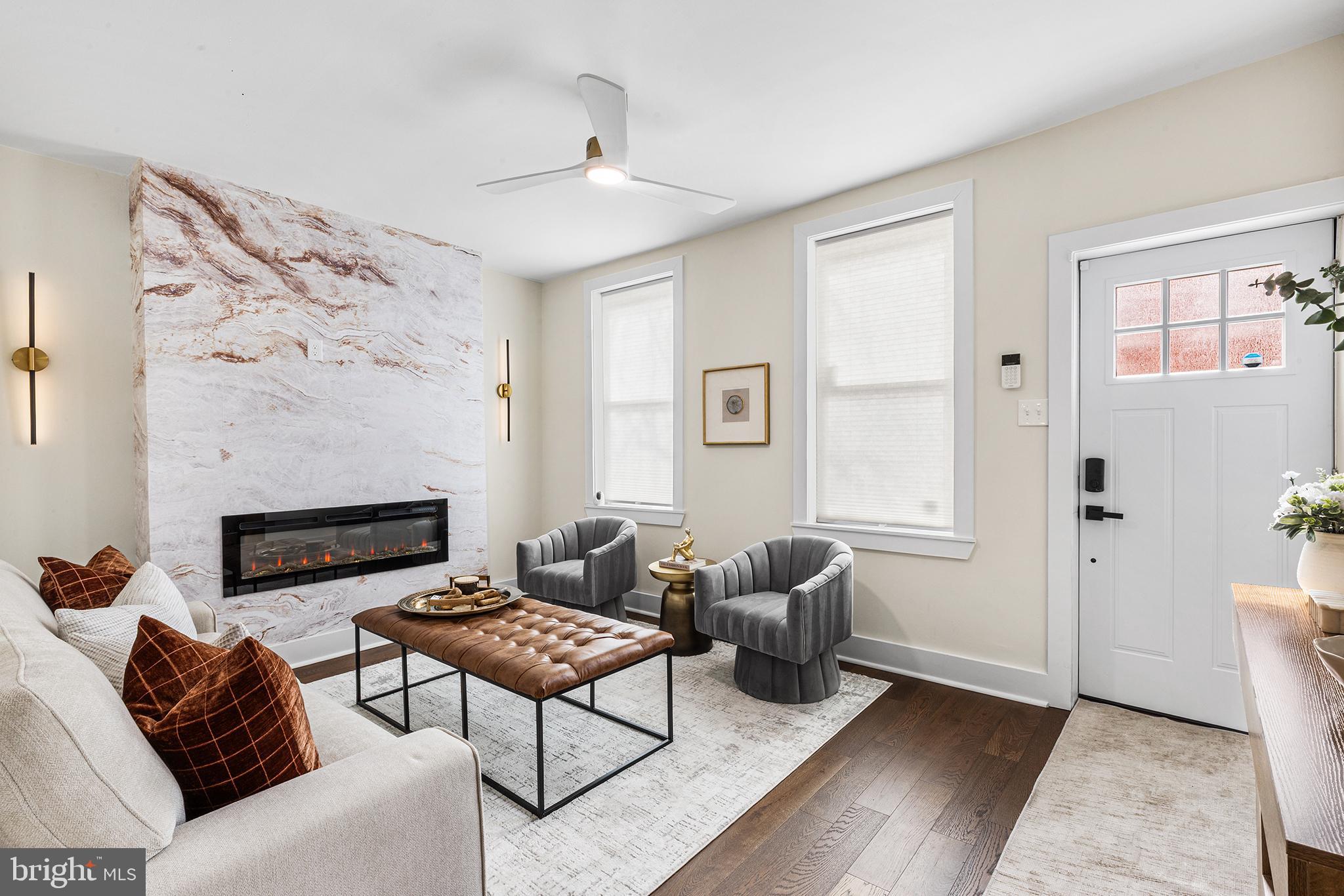 EAST KENSINGTON - Residential