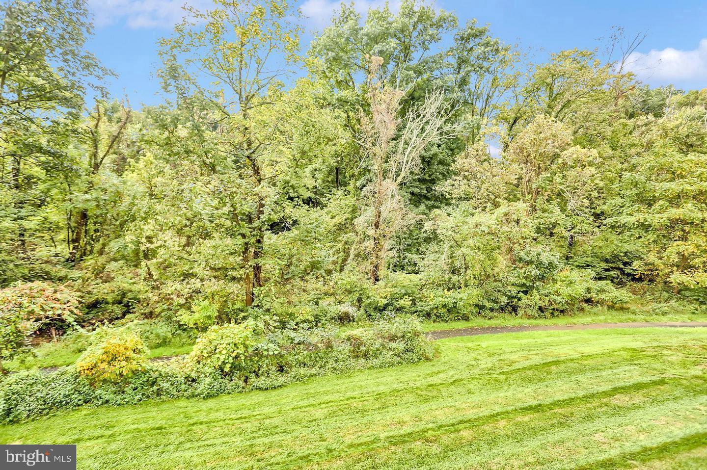 WINDING HILLS - Residential