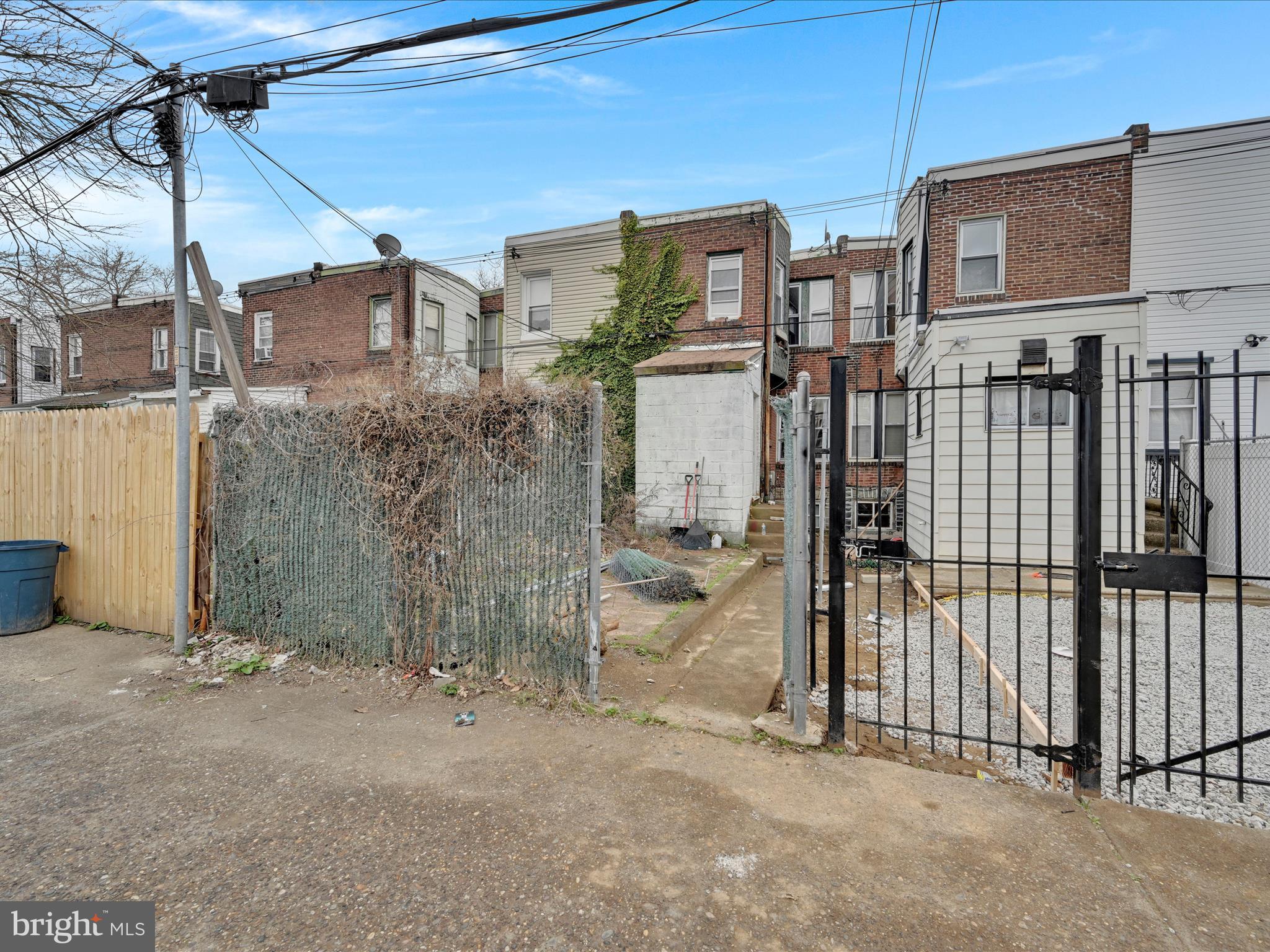 OLNEY - Residential