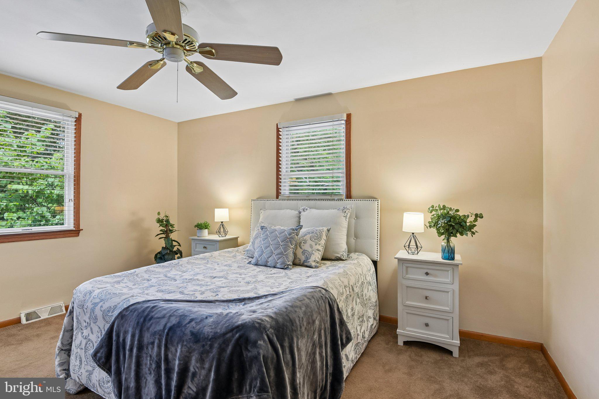 OAKDALE - Residential