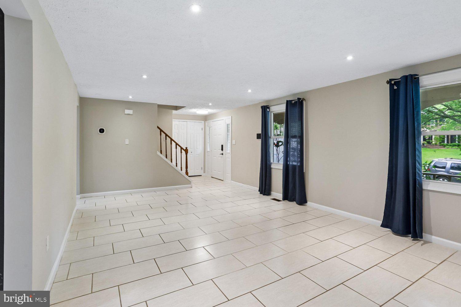 MEADOWVALE - Residential