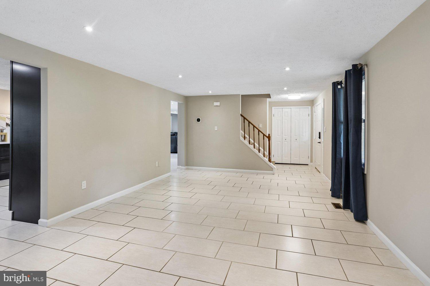 MEADOWVALE - Residential