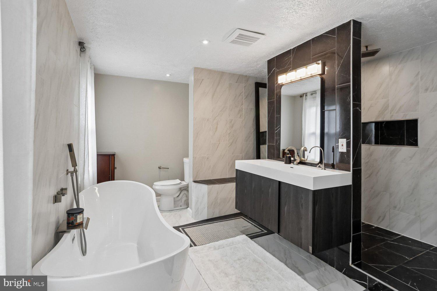 MEADOWVALE - Residential