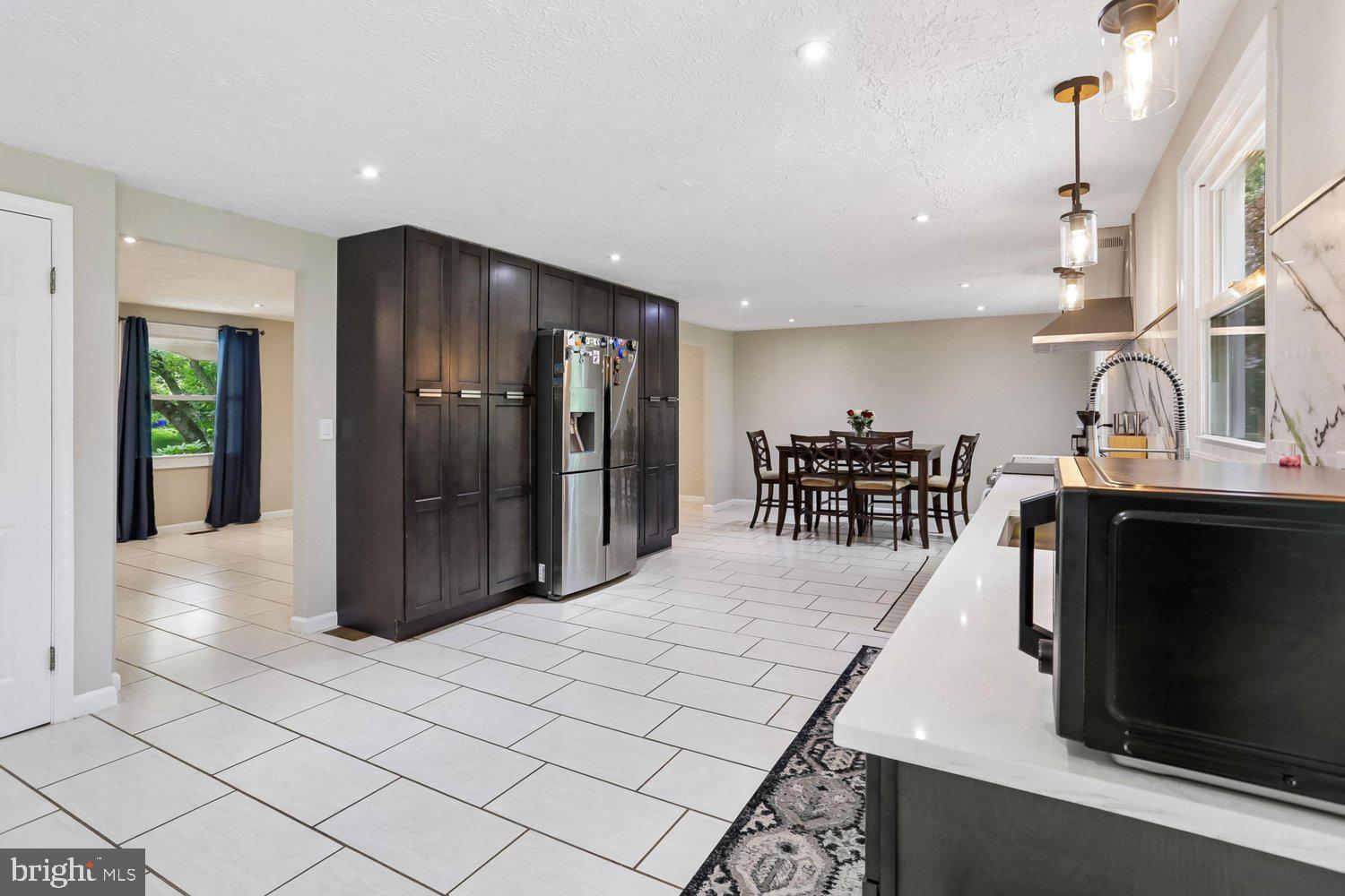 MEADOWVALE - Residential