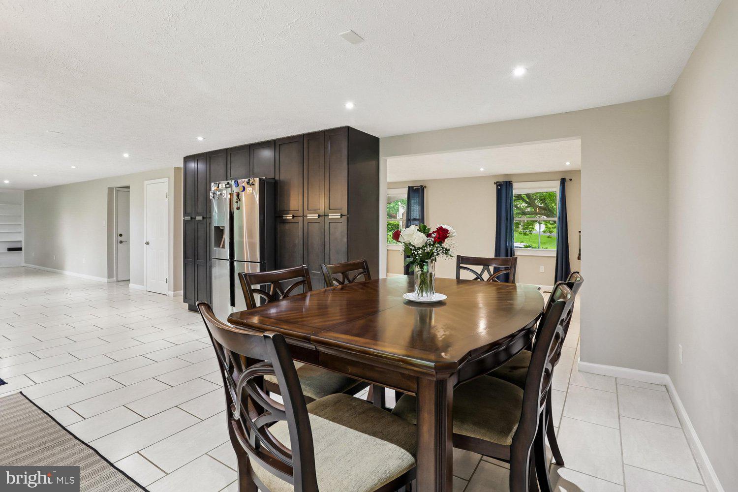 MEADOWVALE - Residential