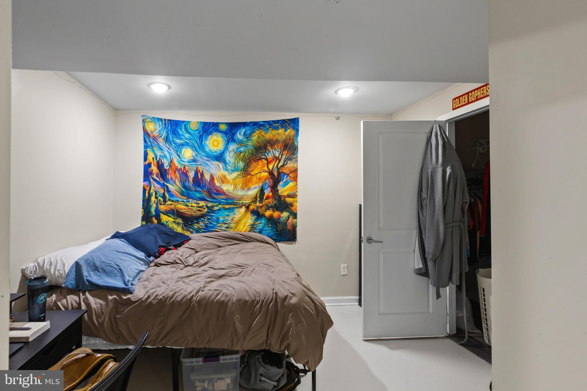 STATION NORTH ARTS DISTRICT - Residential Income